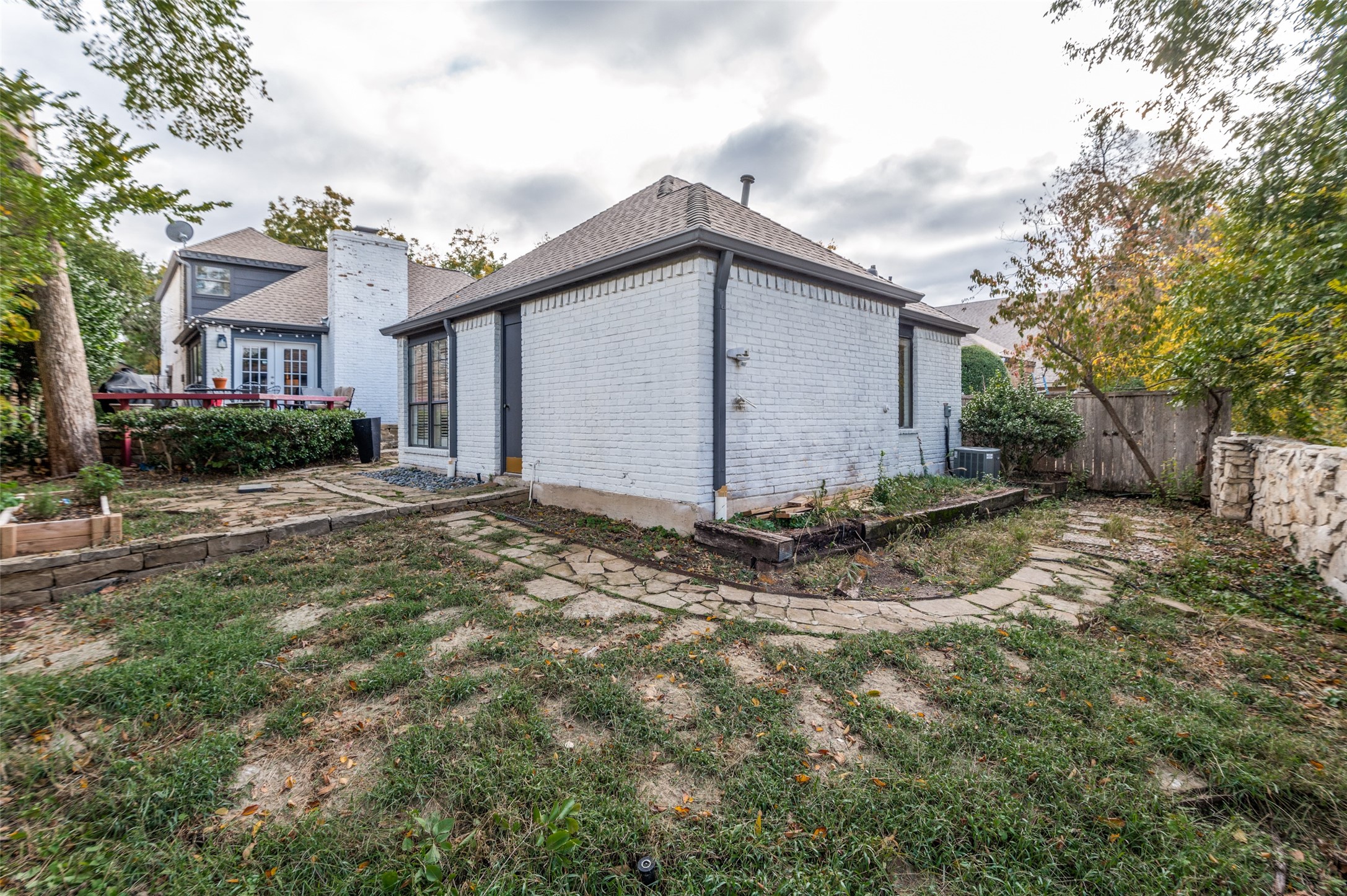 16156 Chalfont Circle