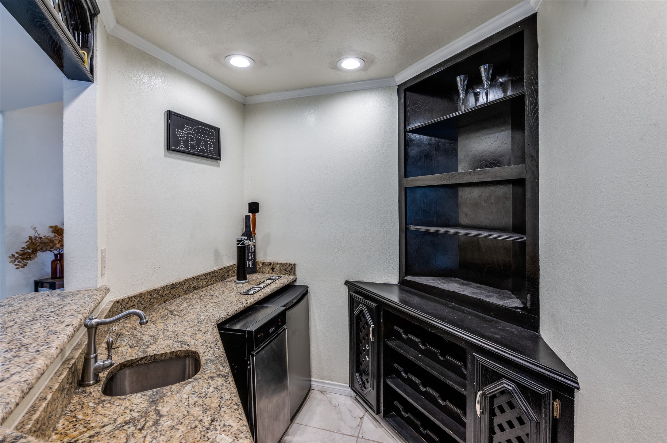 16156 Chalfont Circle