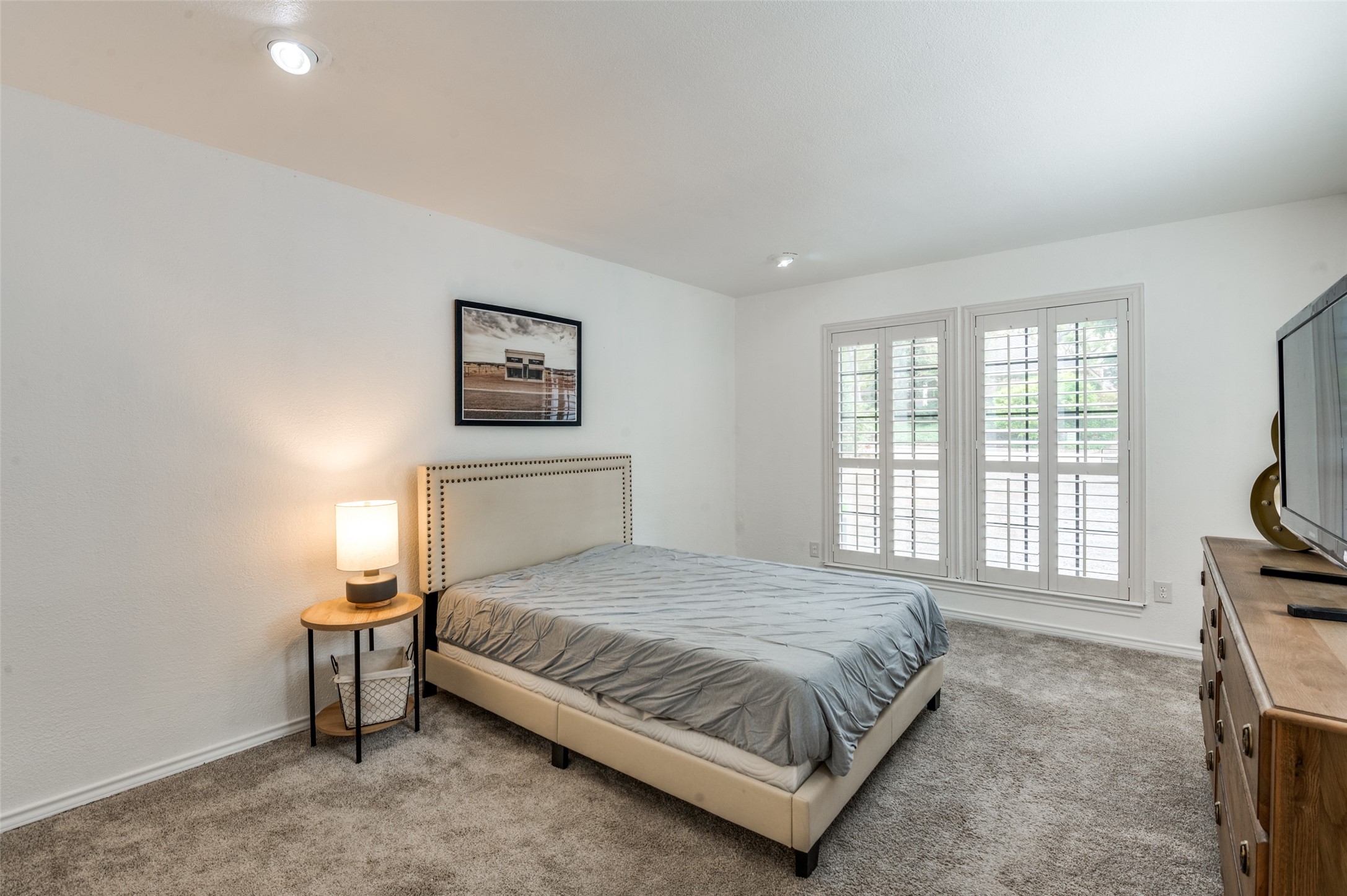 16156 Chalfont Circle