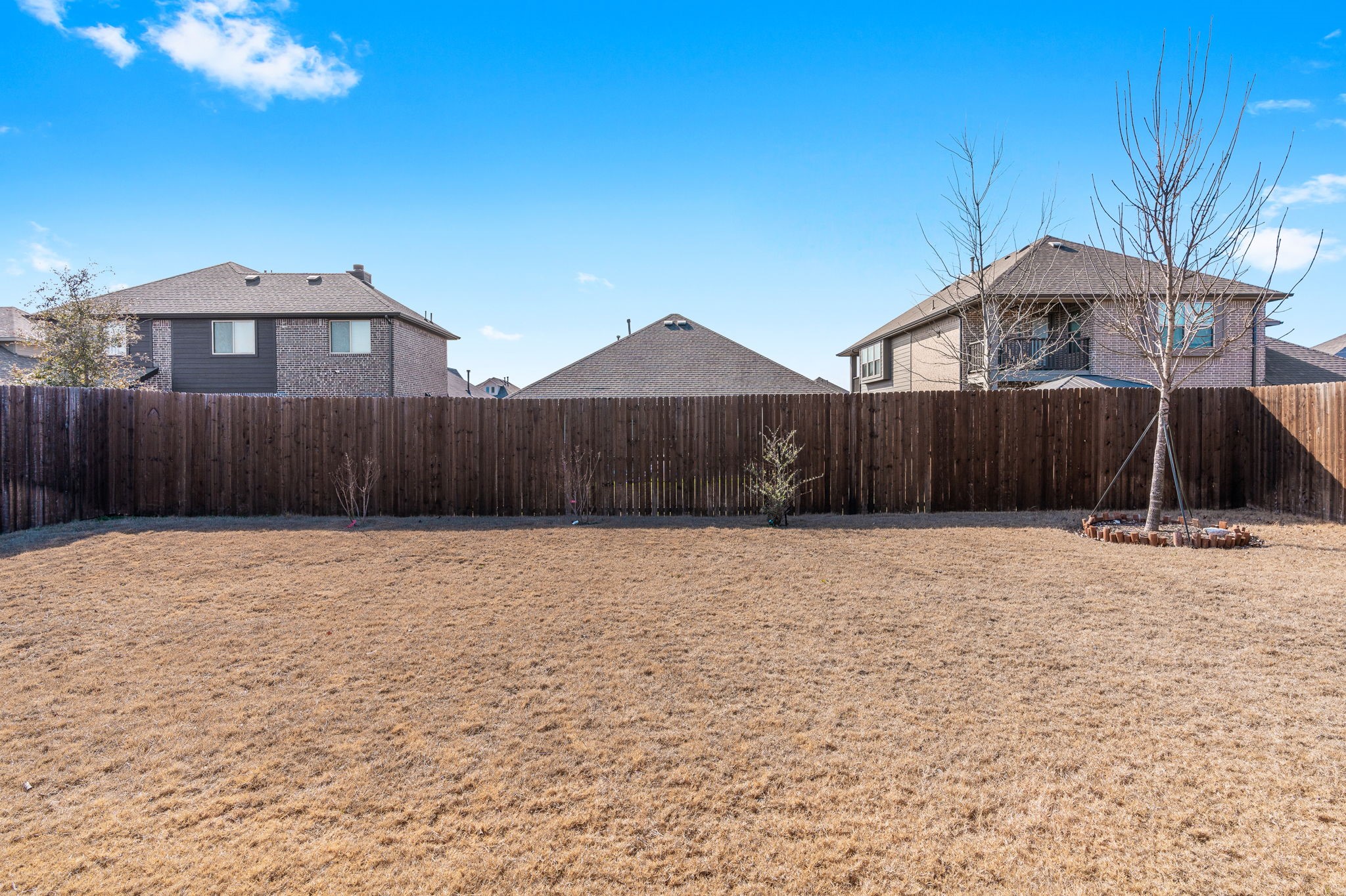 735 Edinburgh Drive