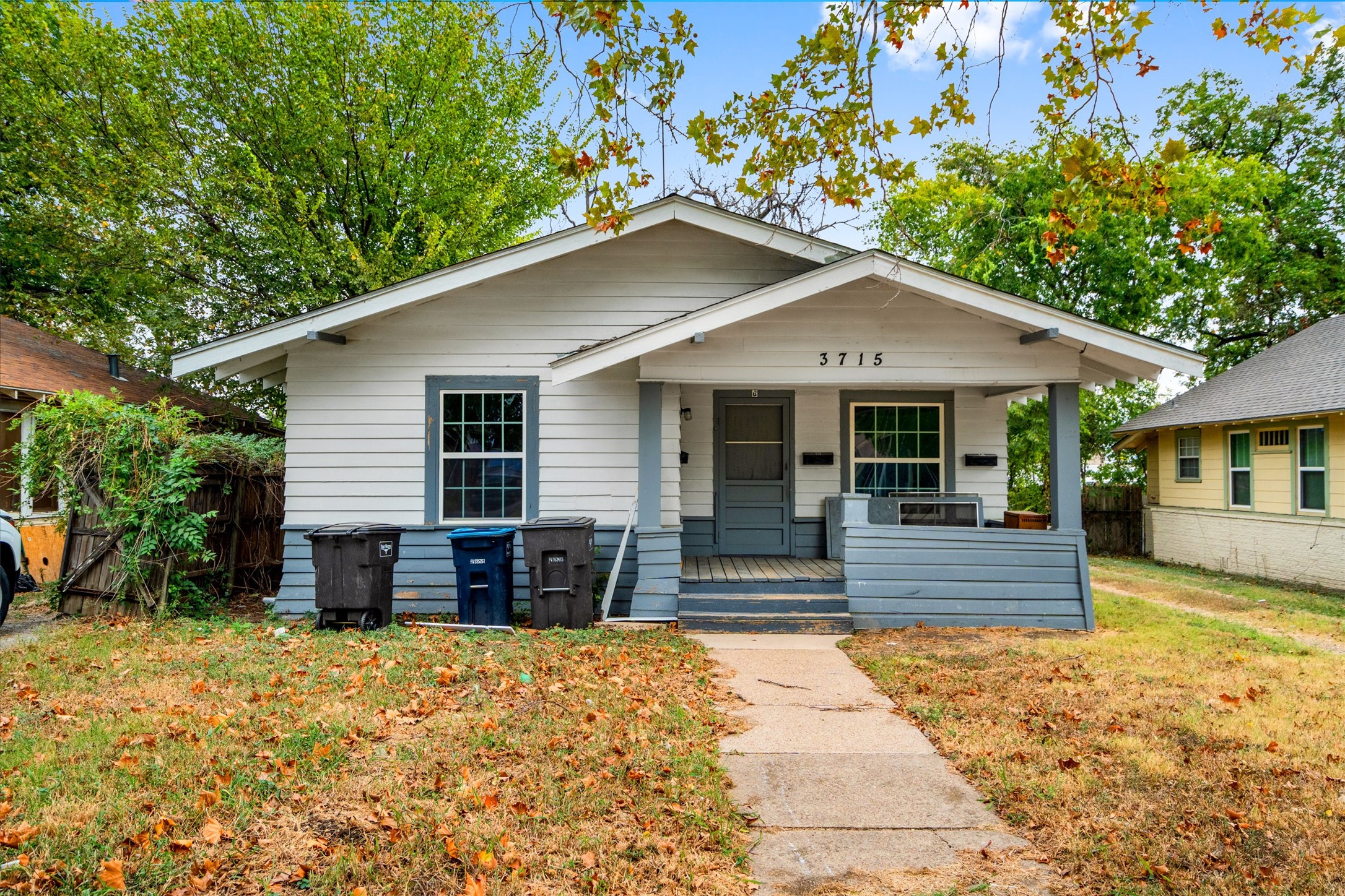 3715 Travis Avenue B