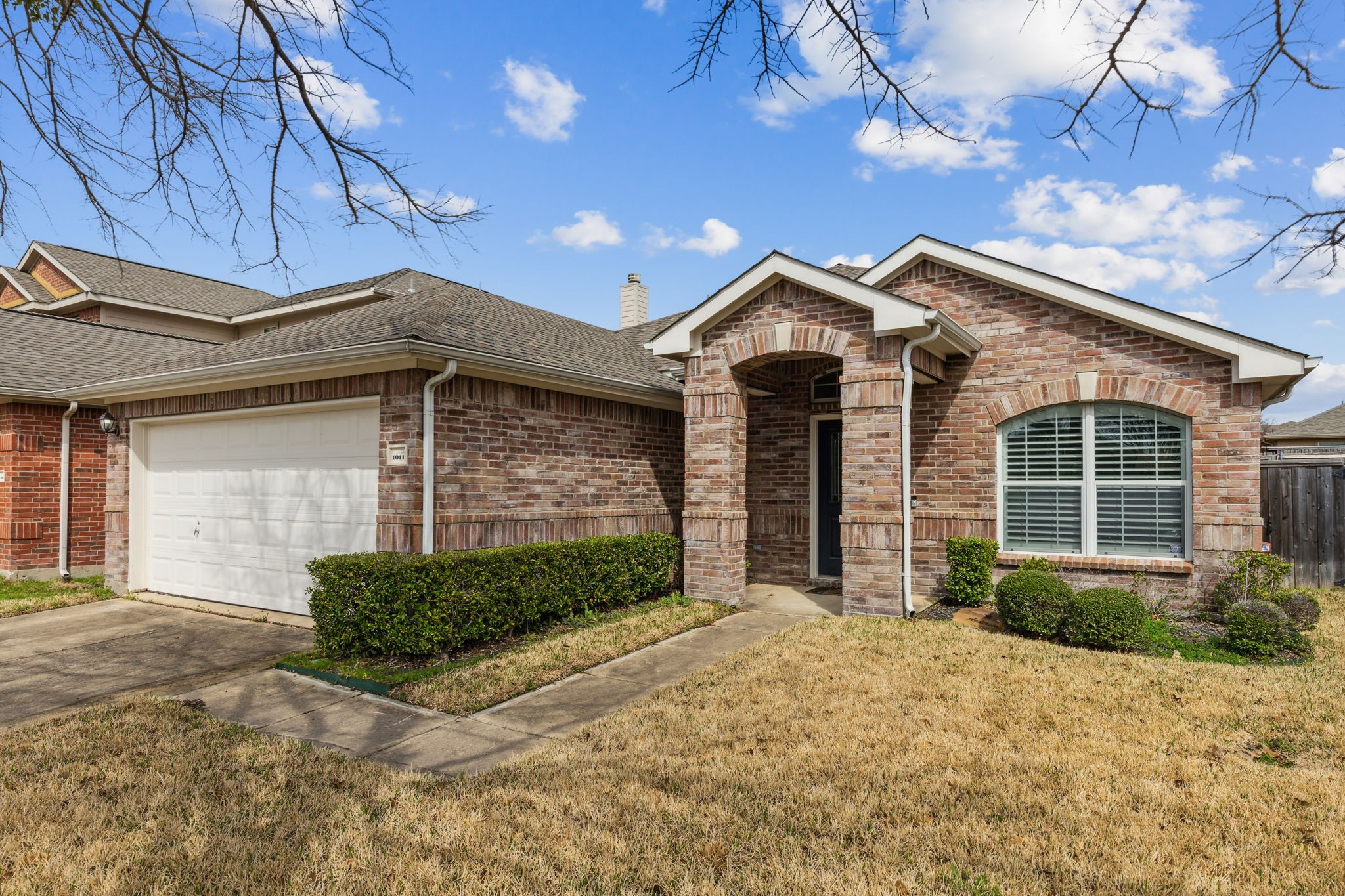 1011 Shackelford Lane