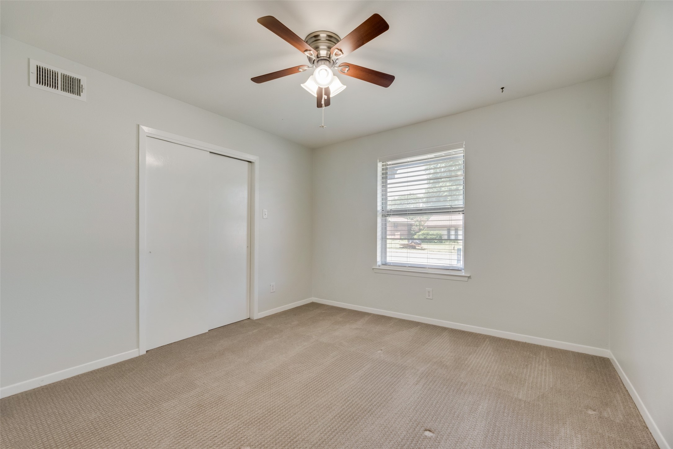 1524 Drury Drive