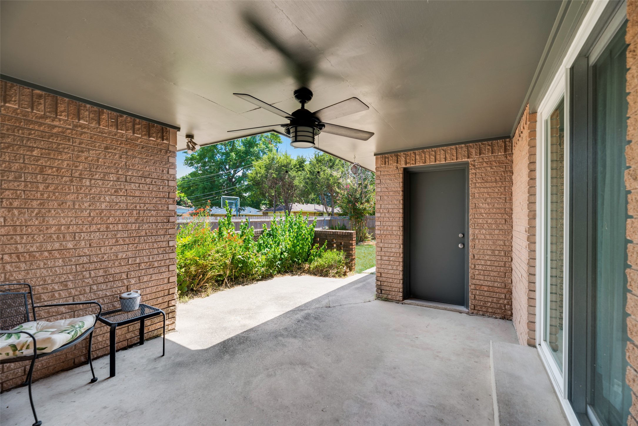 1524 Drury Drive