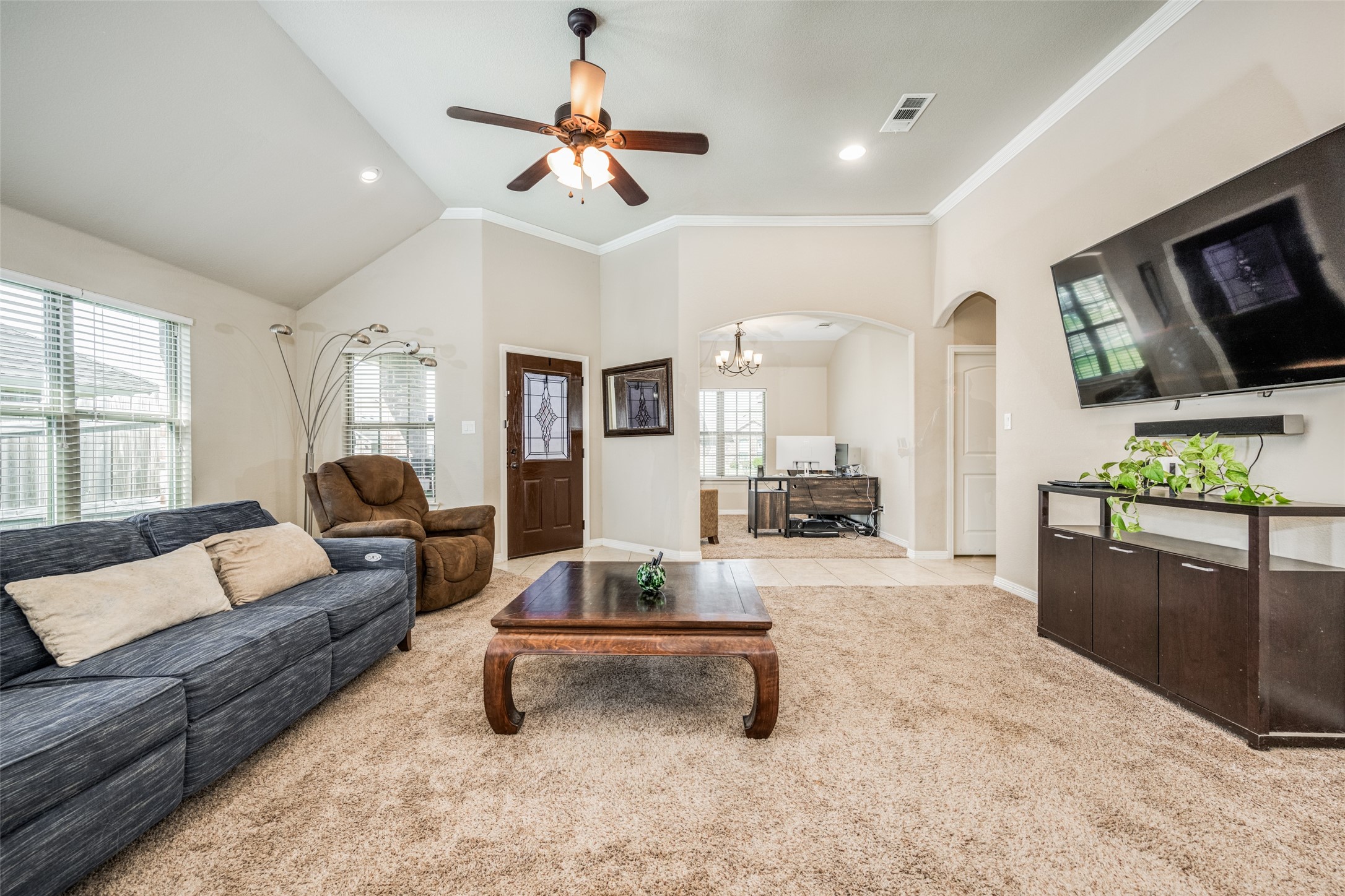4117 Bridle Path Ln