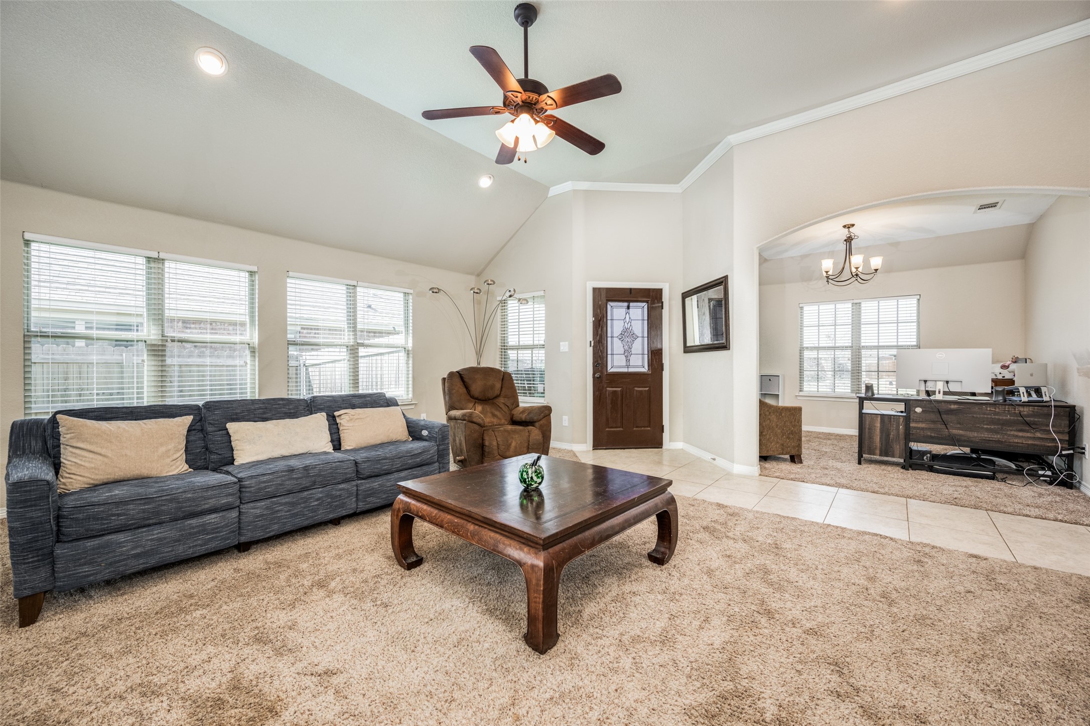 4117 Bridle Path Ln
