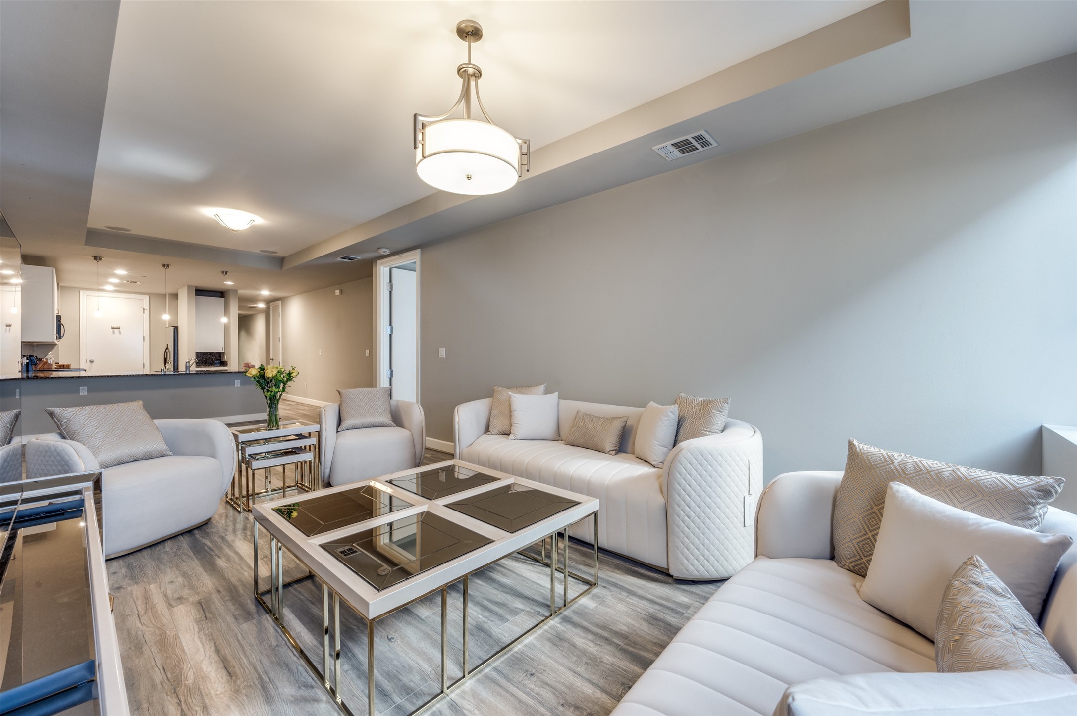 1505 Elm Street 405