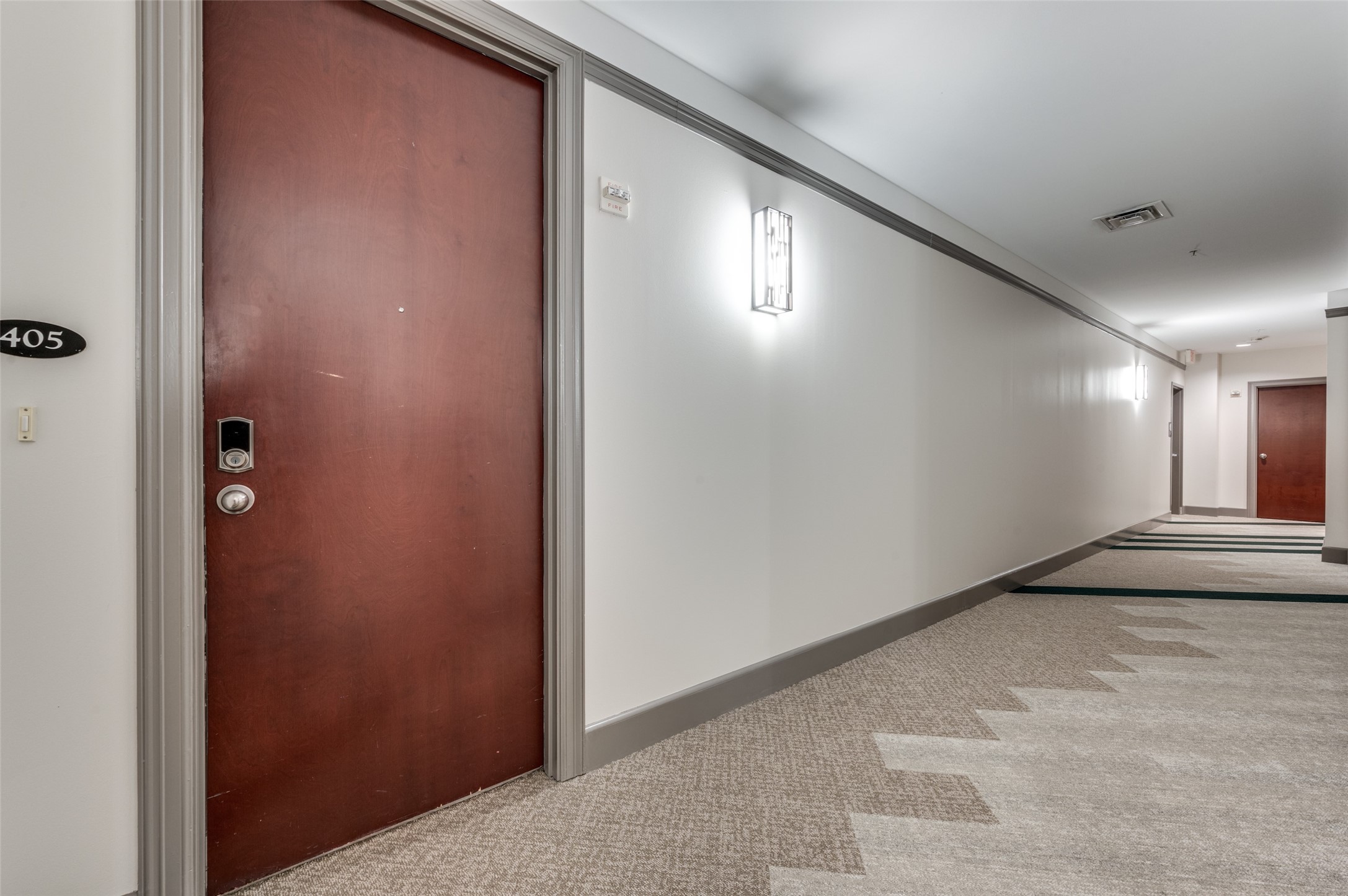 1505 Elm Street 405