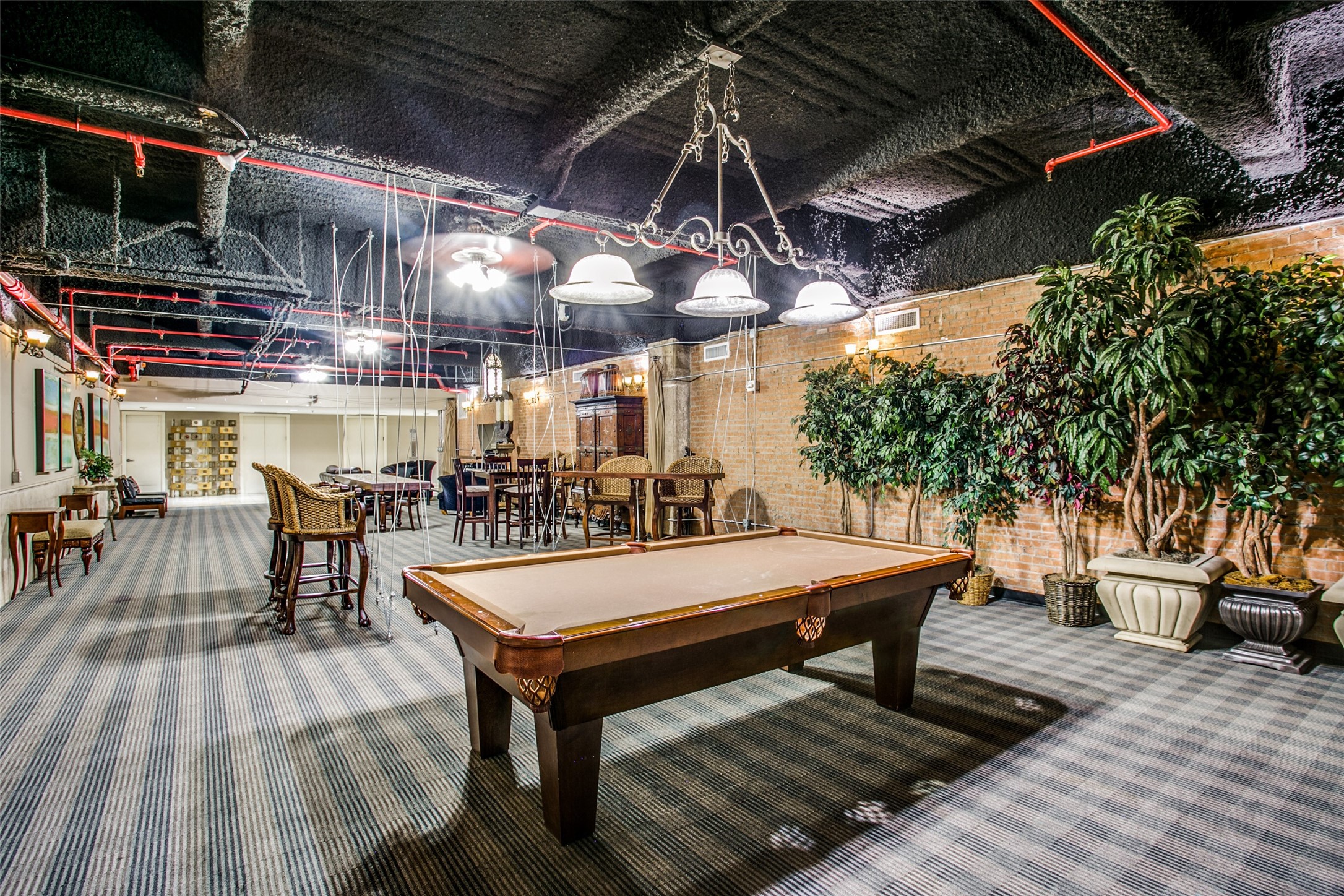 1505 Elm Street 405