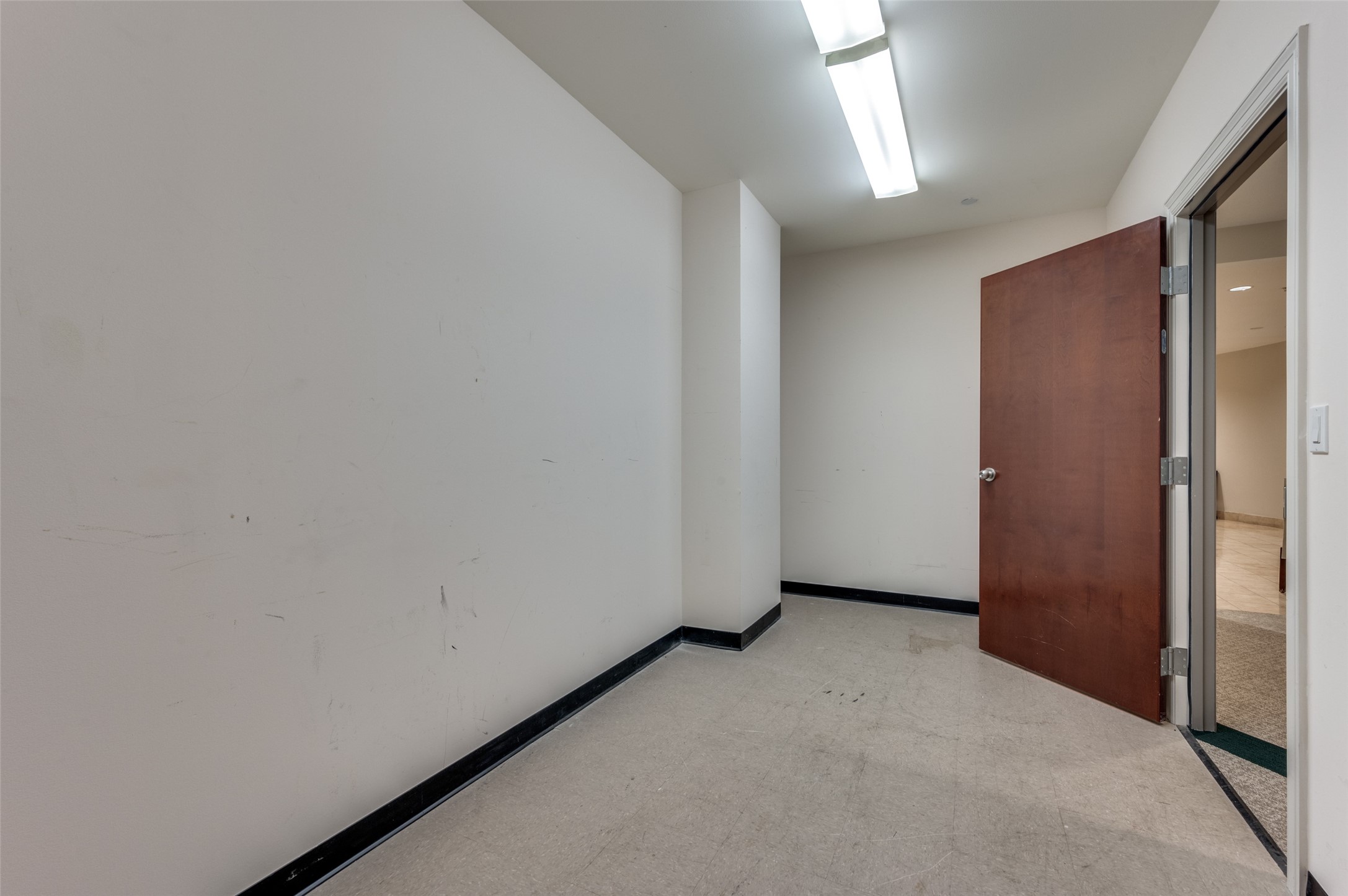1505 Elm Street 405
