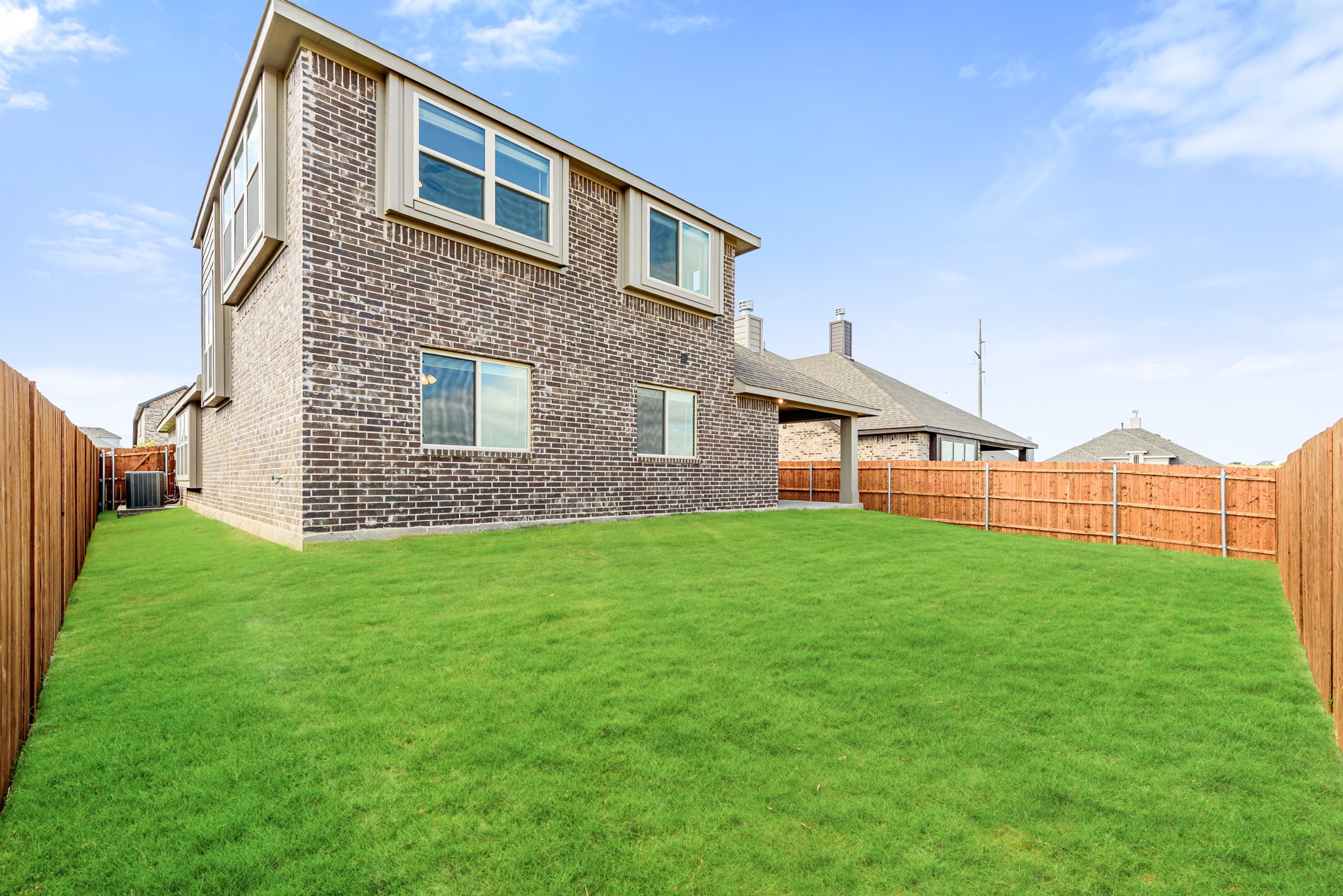 8228 Manx Point