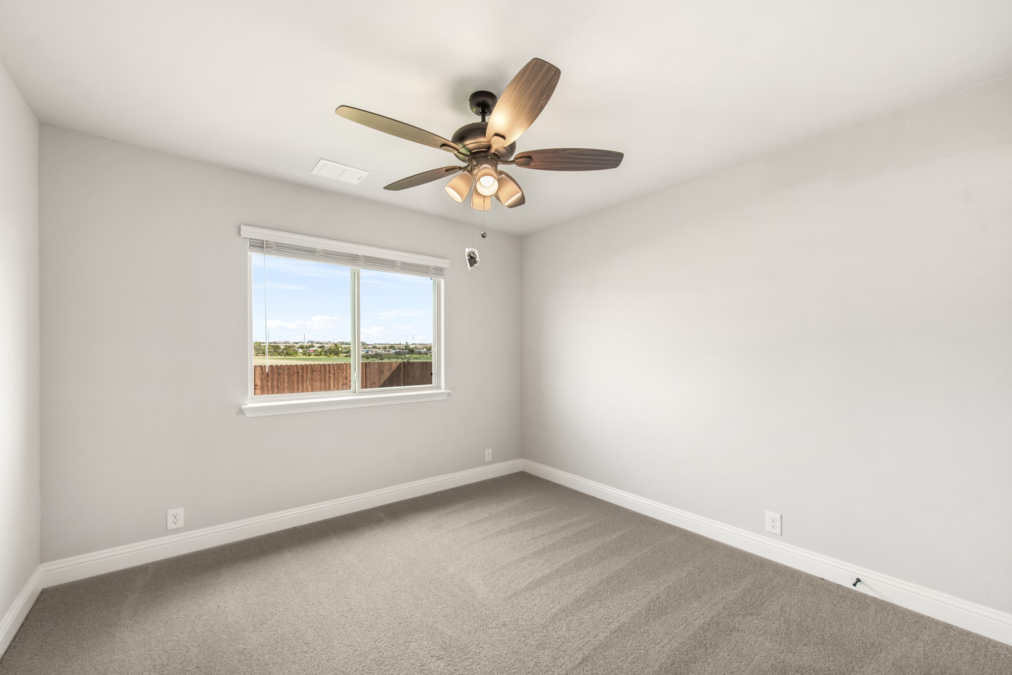 8228 Manx Point