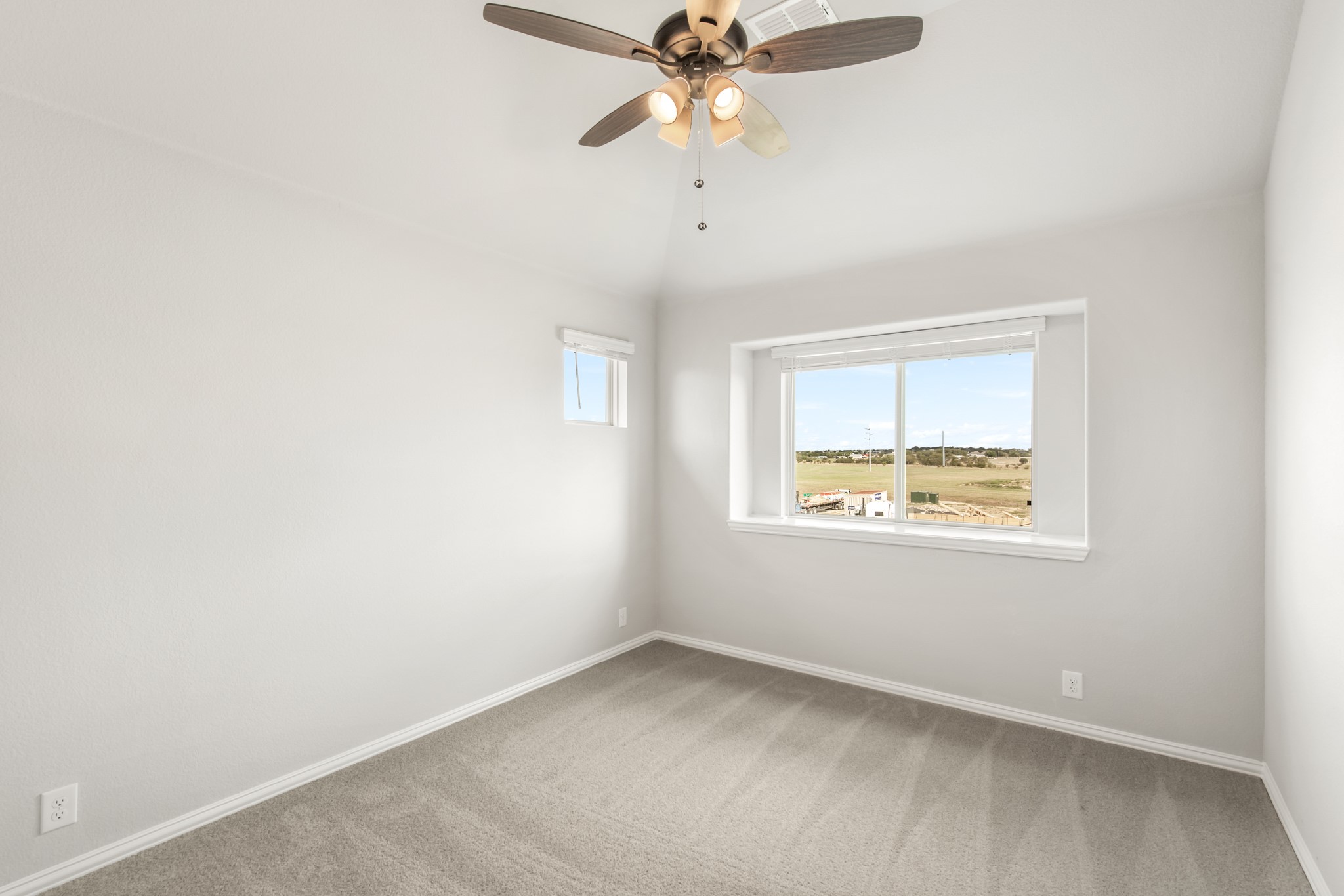 8228 Manx Point