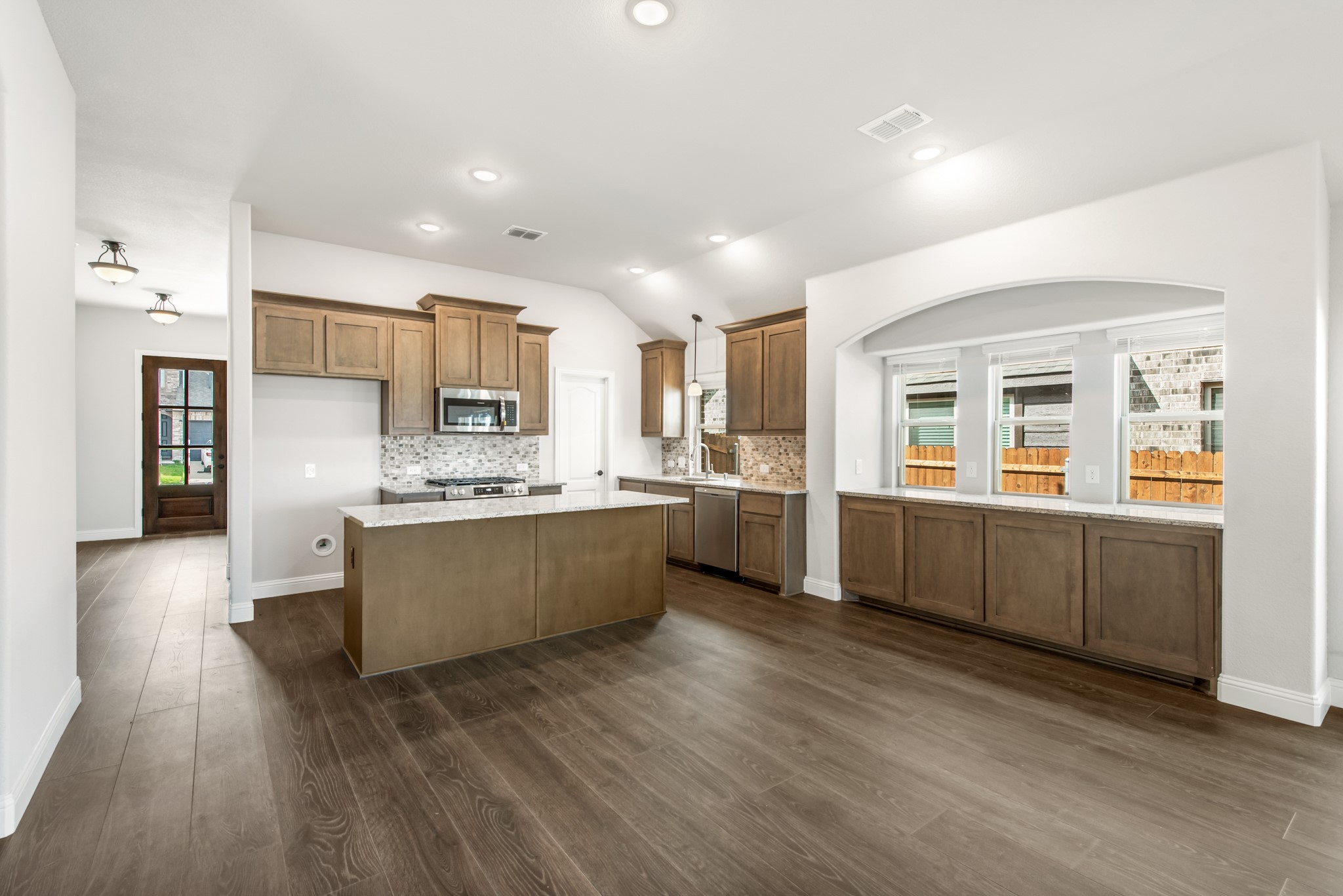8228 Manx Point