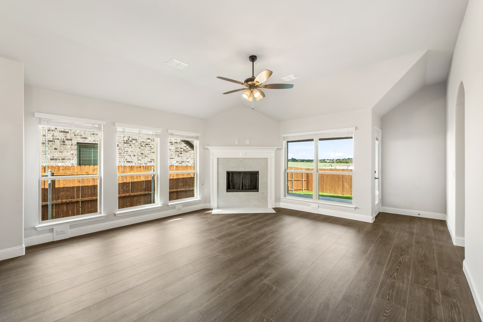 8228 Manx Point