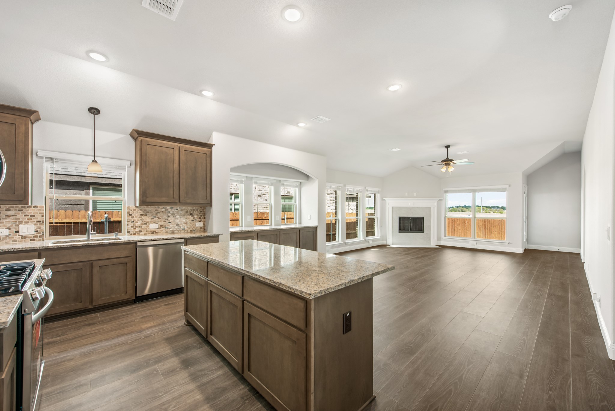 8228 Manx Point