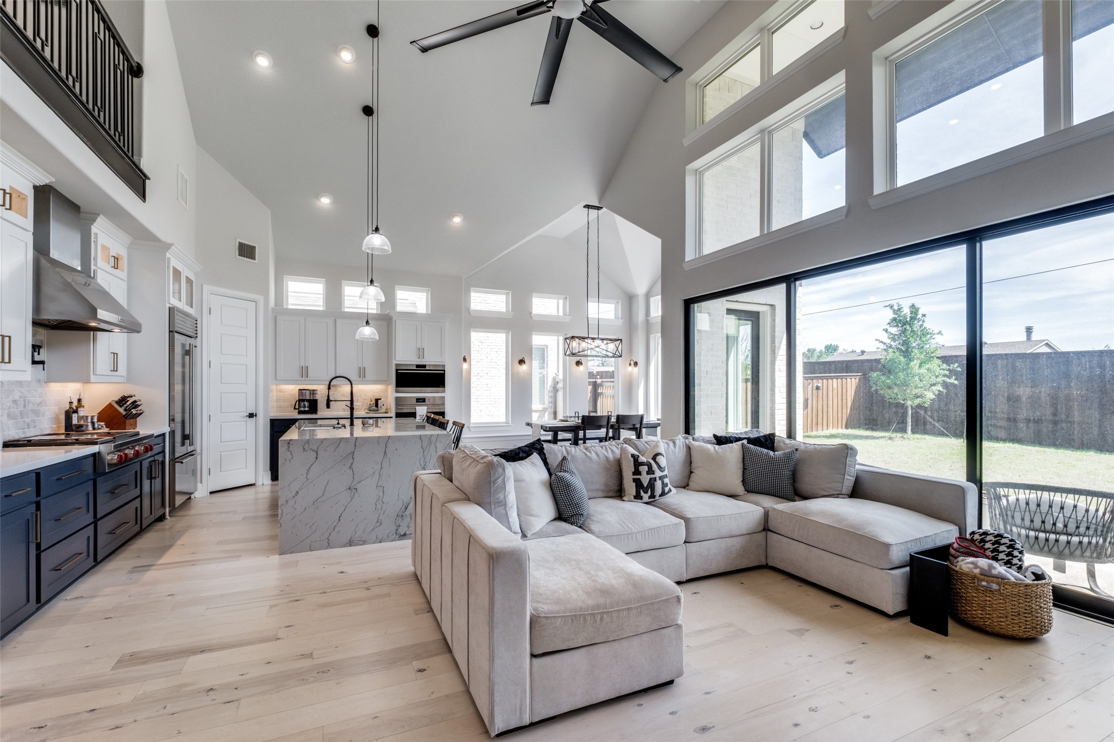 2465 Alcove Drive