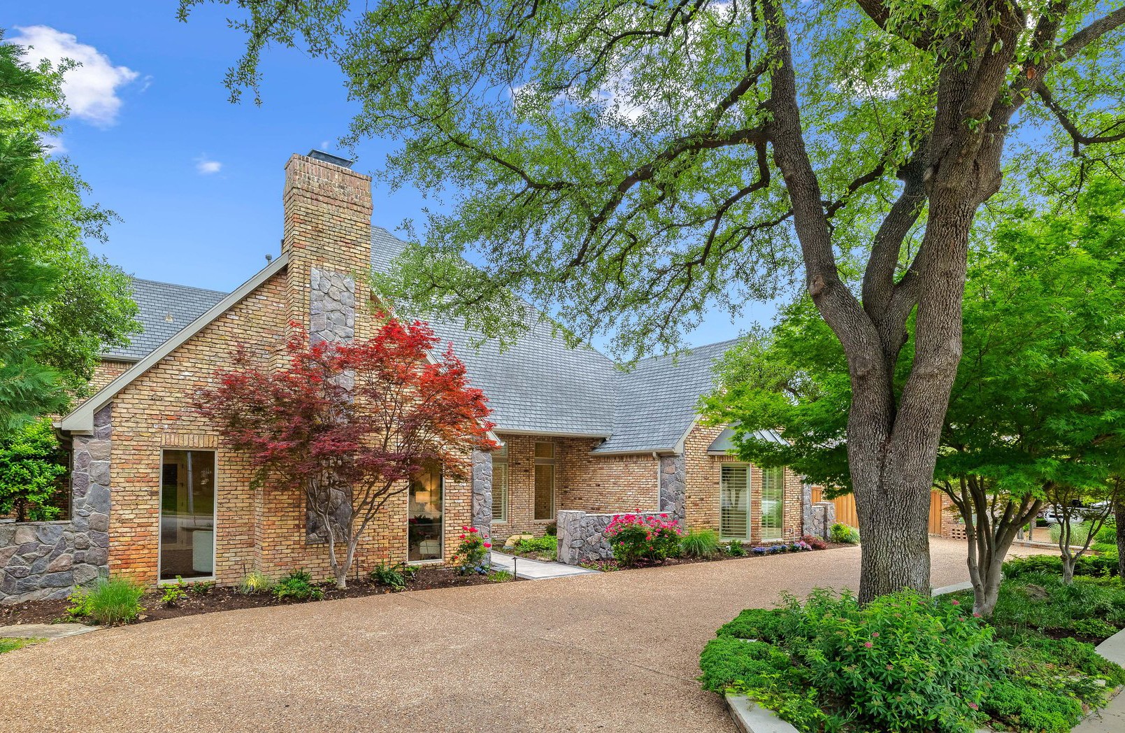5320 Seascape Lane