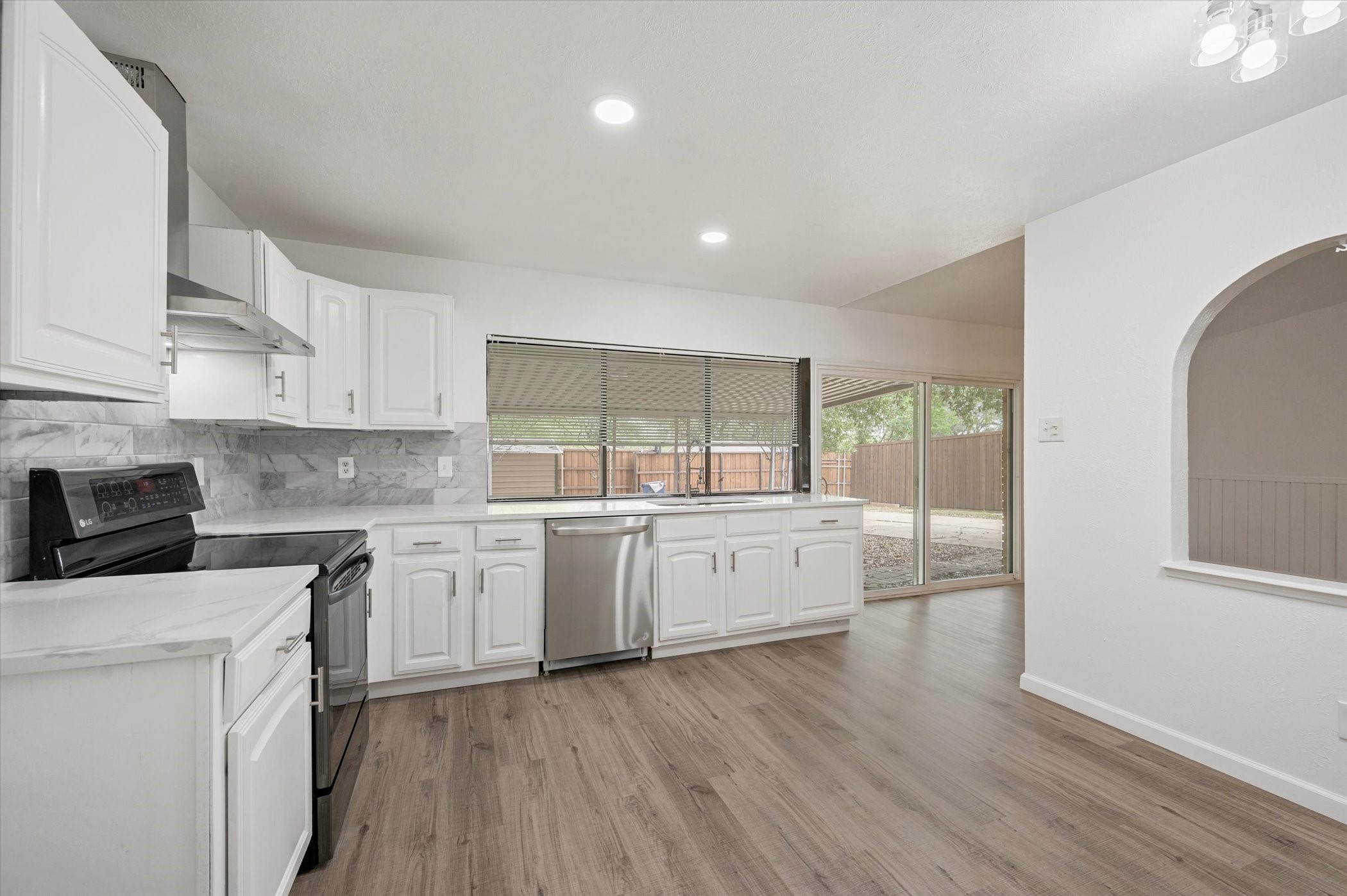 3402 Overglen Drive