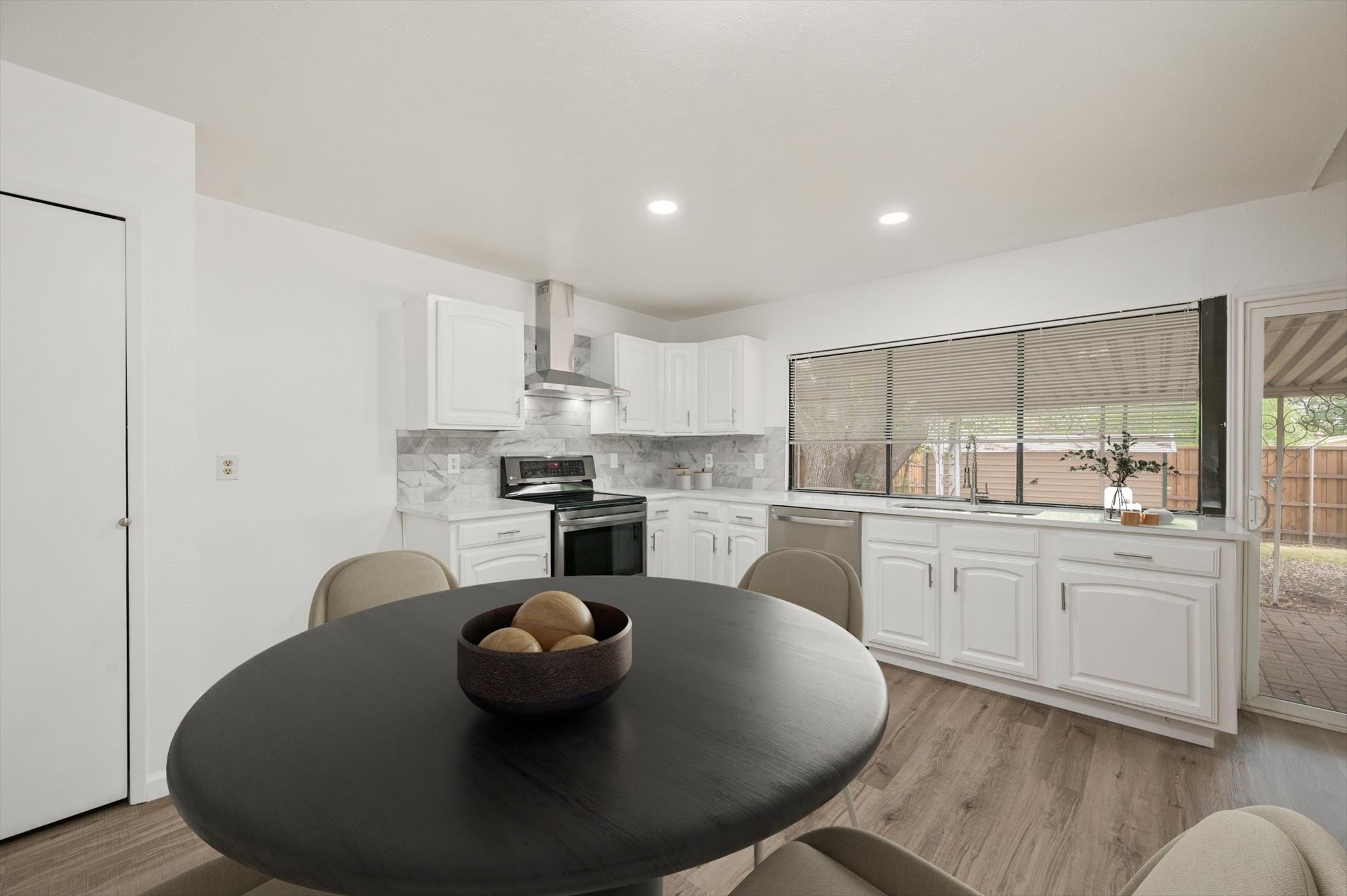 3402 Overglen Drive