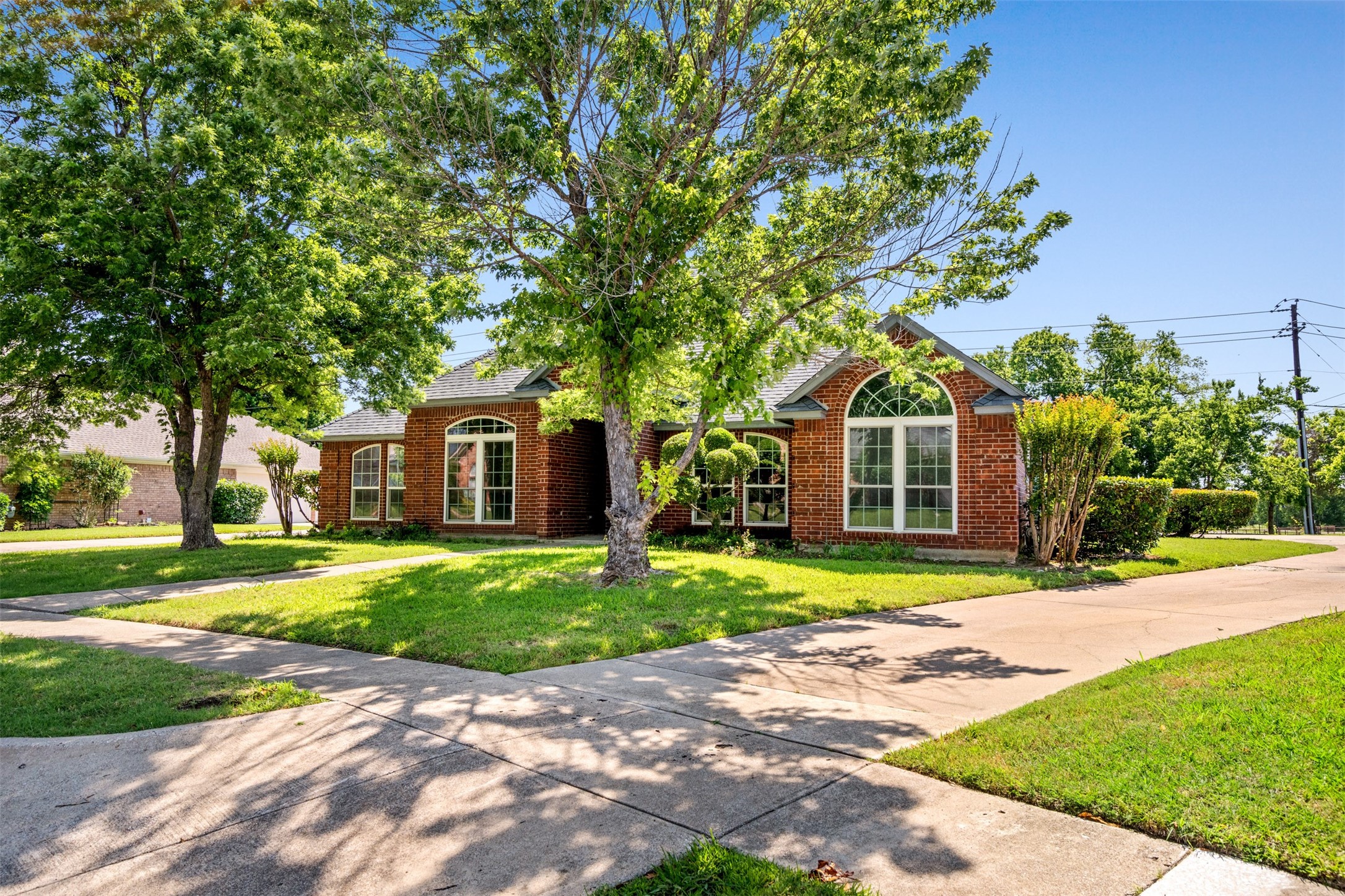 1519 Sweetgum Circle