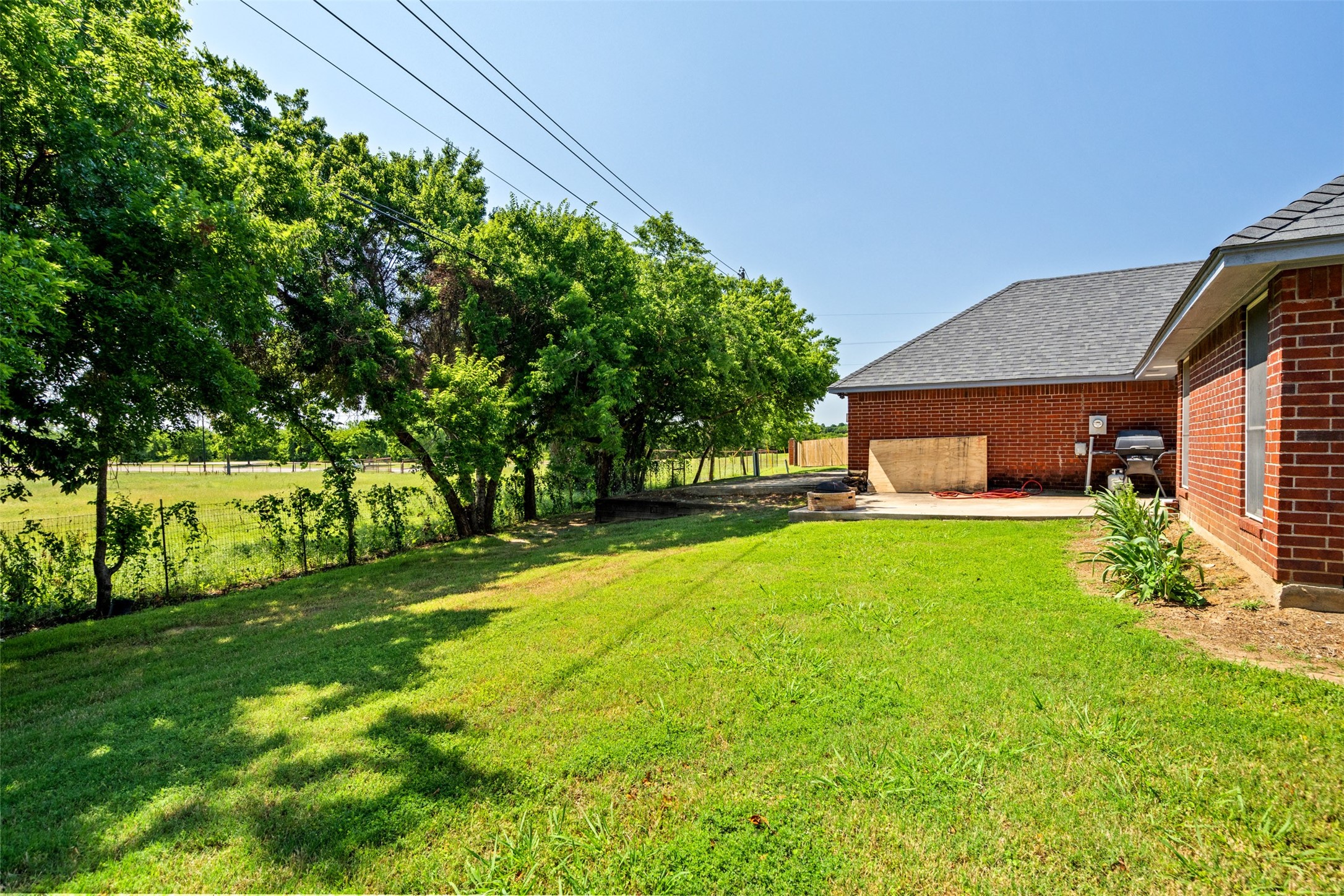 1519 Sweetgum Circle