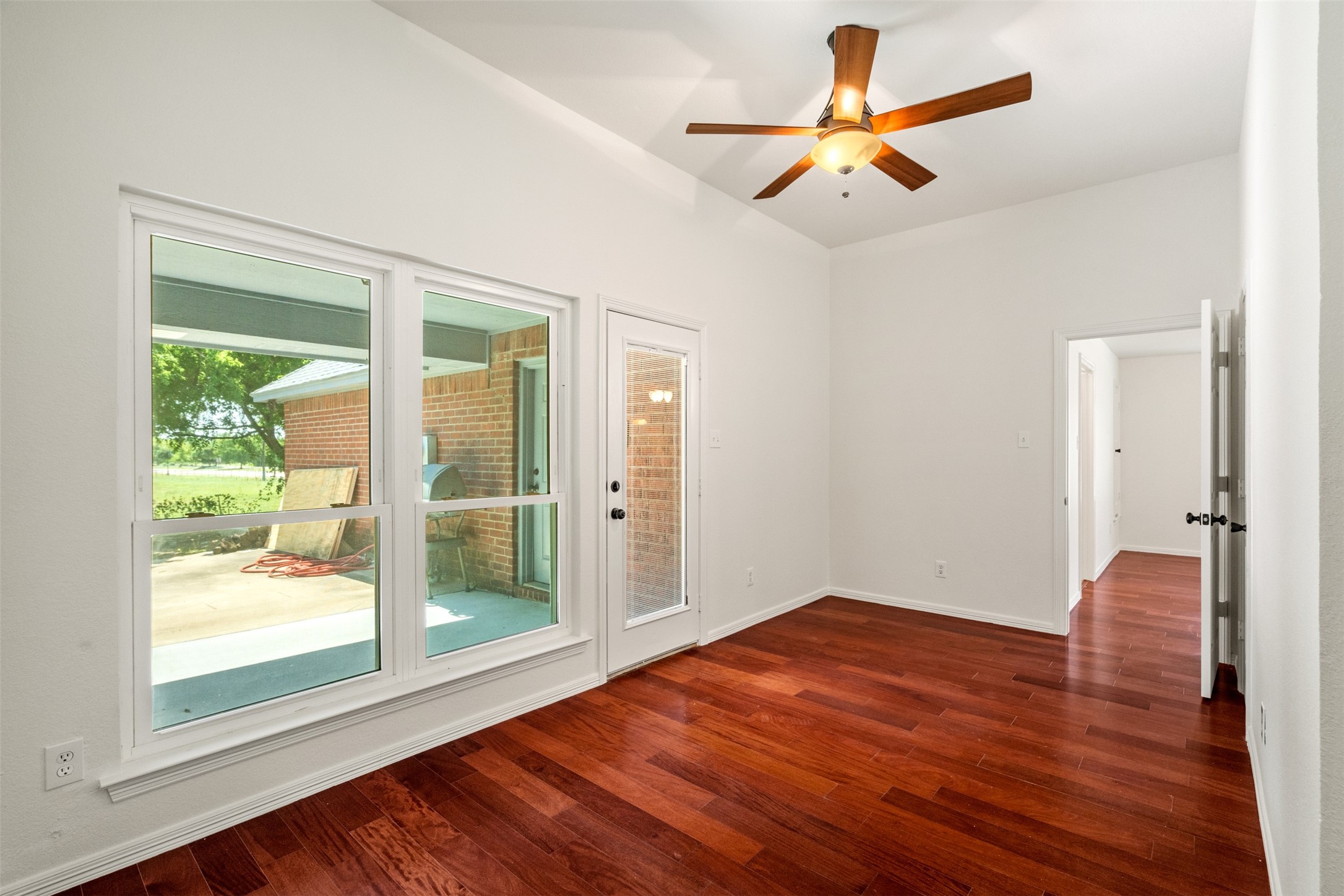 1519 Sweetgum Circle