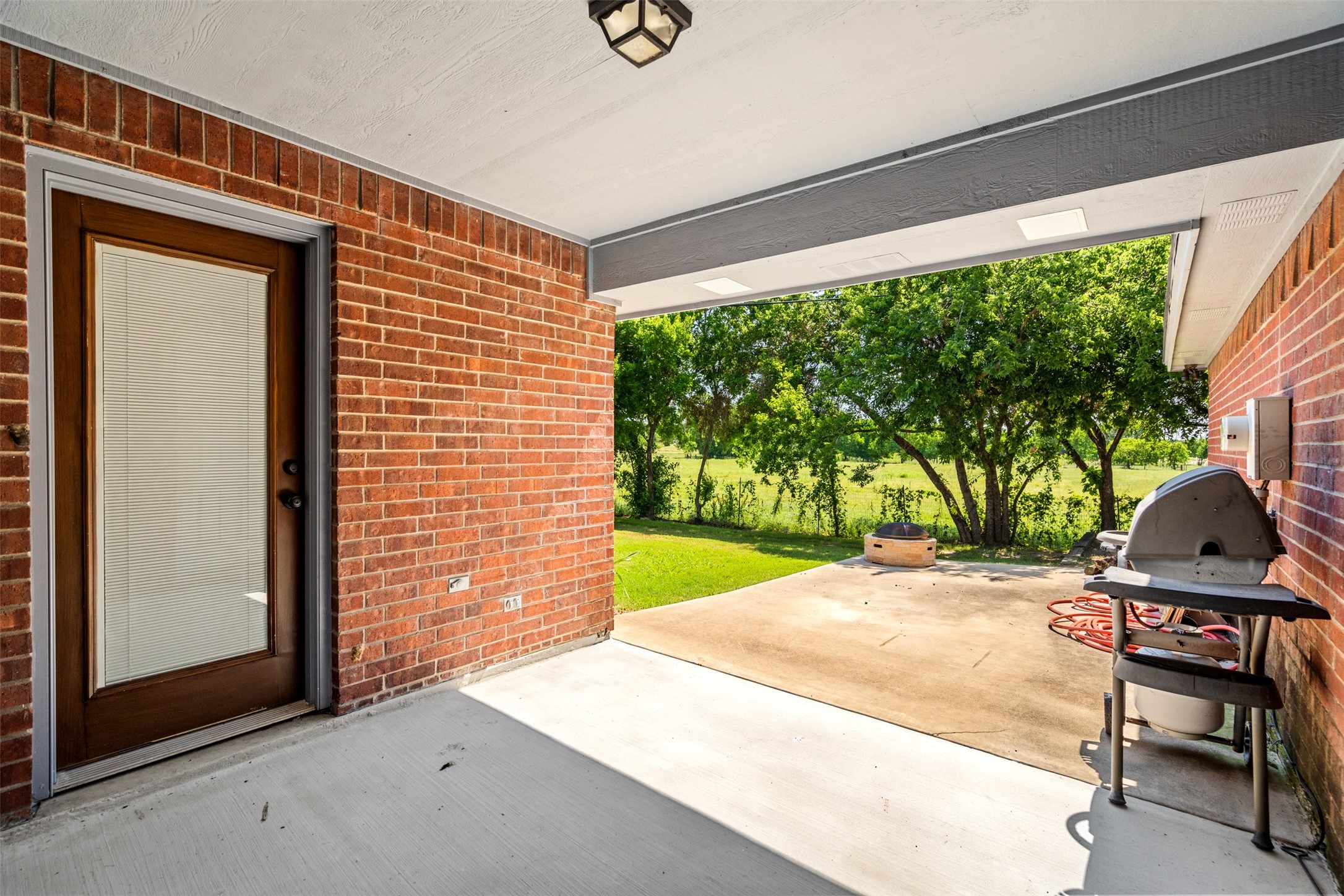 1519 Sweetgum Circle