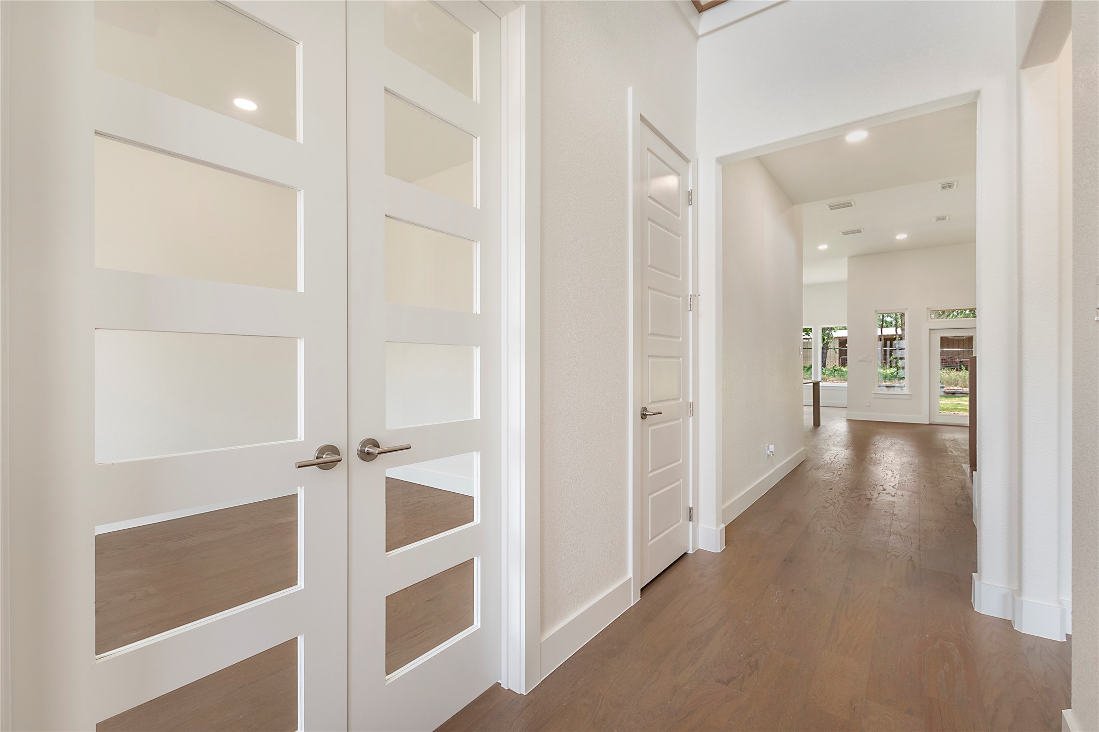 104 Noble Oak Court