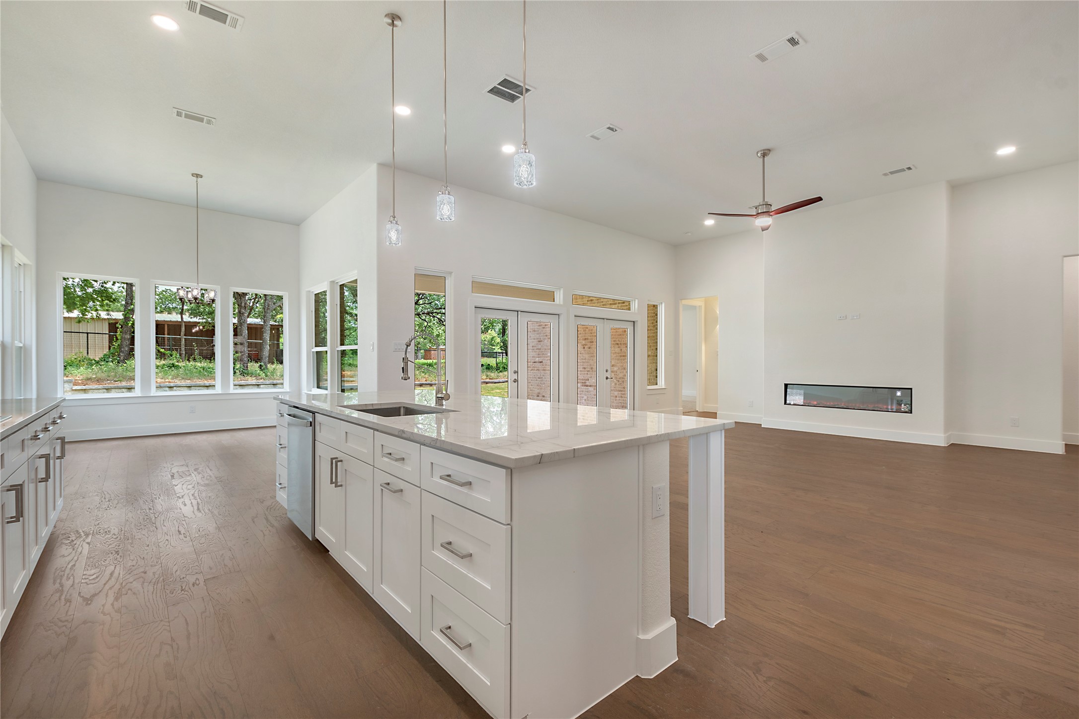 104 Noble Oak Court