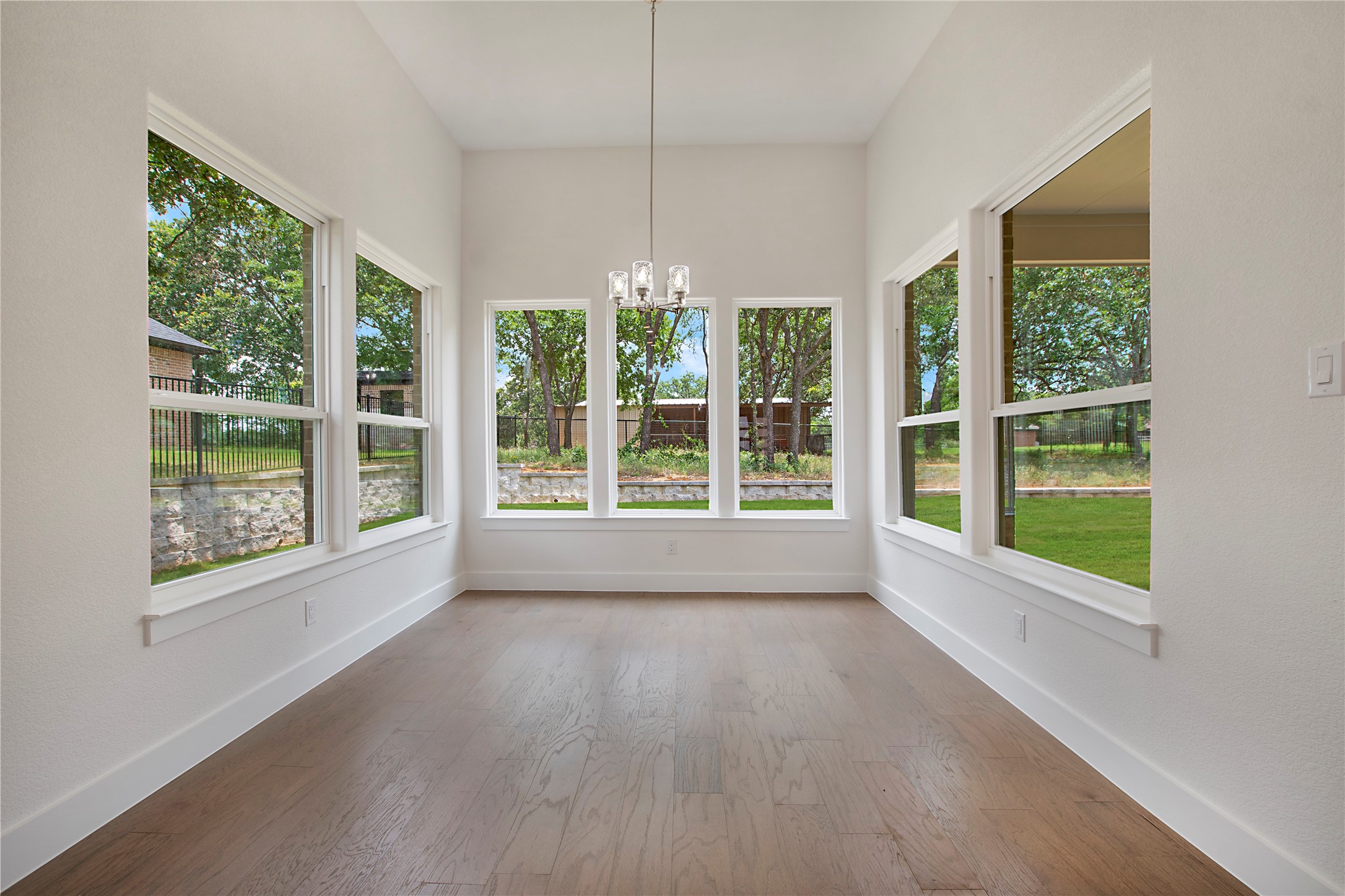 104 Noble Oak Court