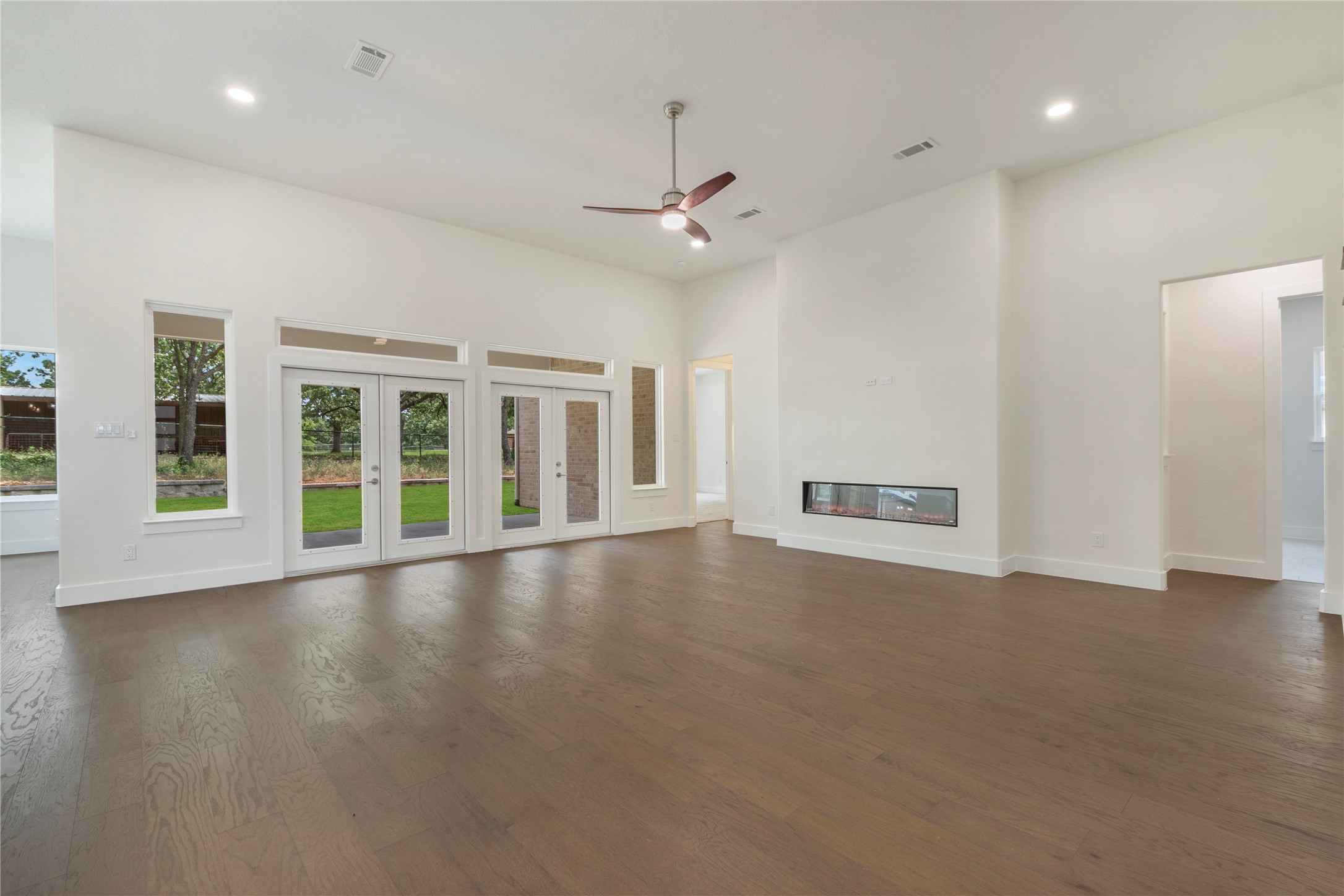 104 Noble Oak Court