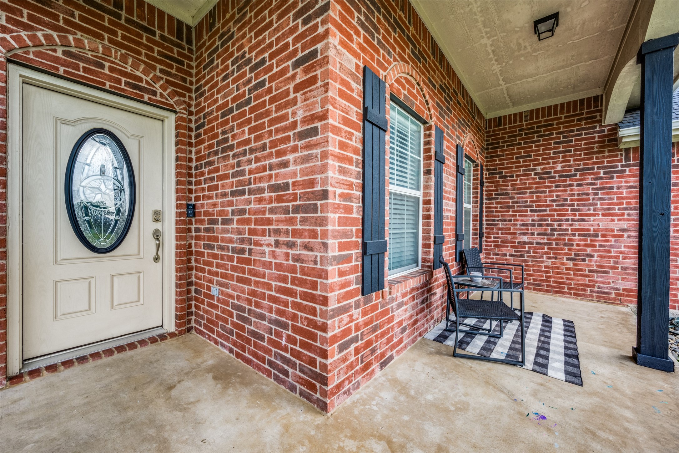 3025 Lake Ridge Drive