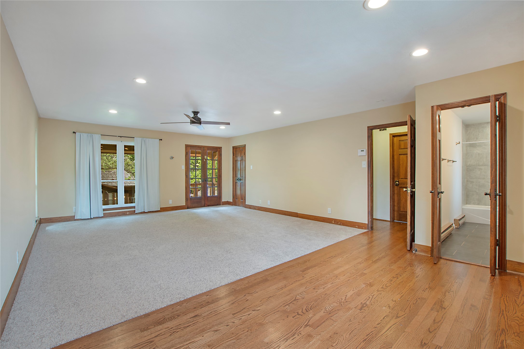 2631 Peavy Road
