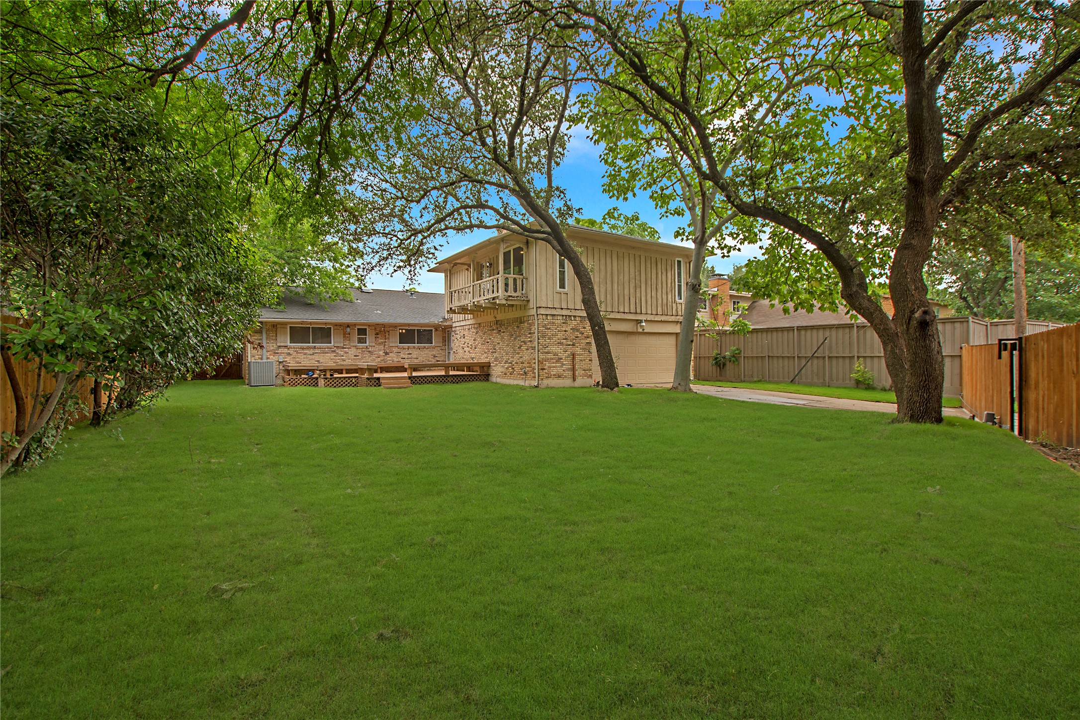 2631 Peavy Road
