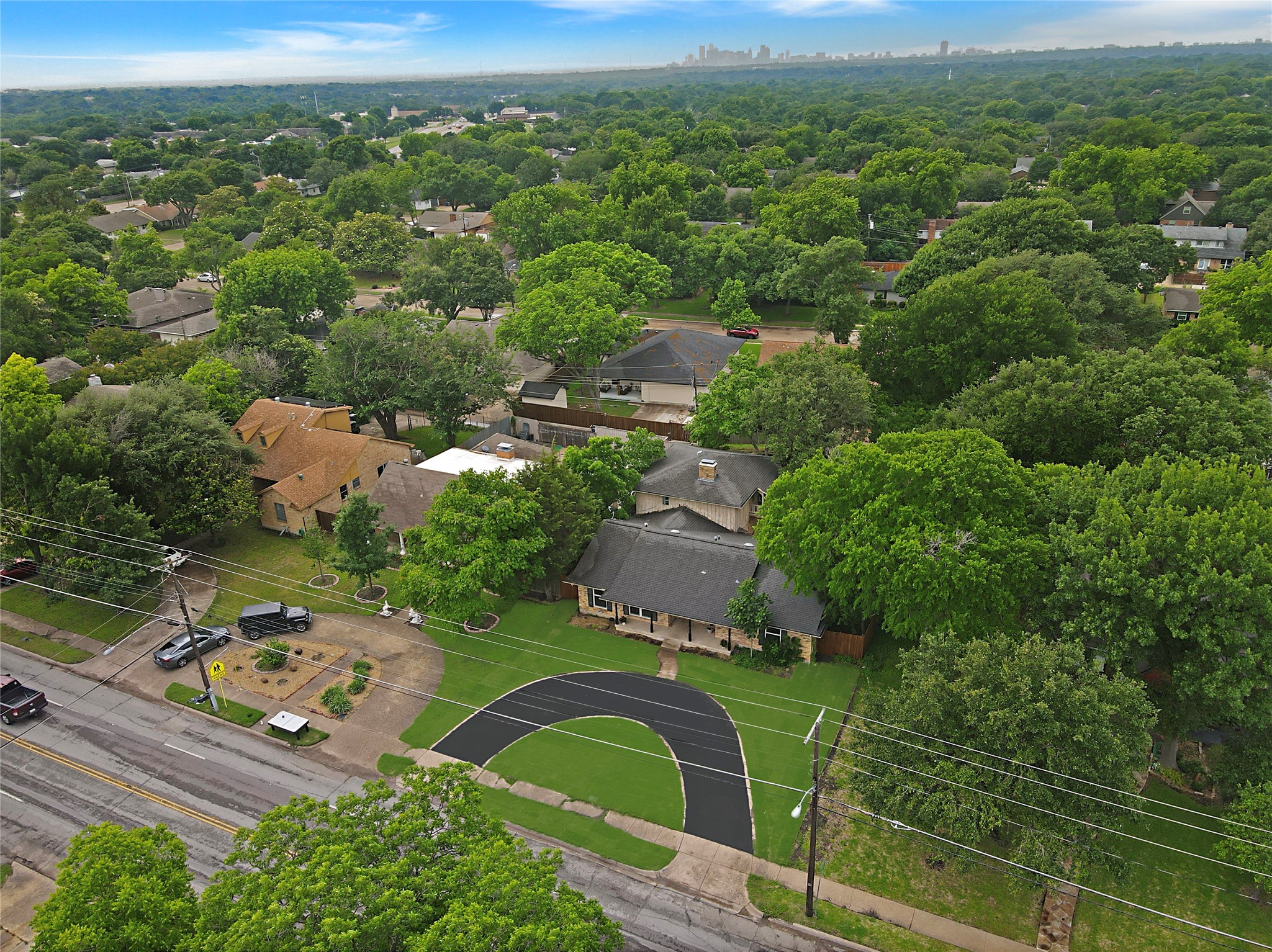 2631 Peavy Road