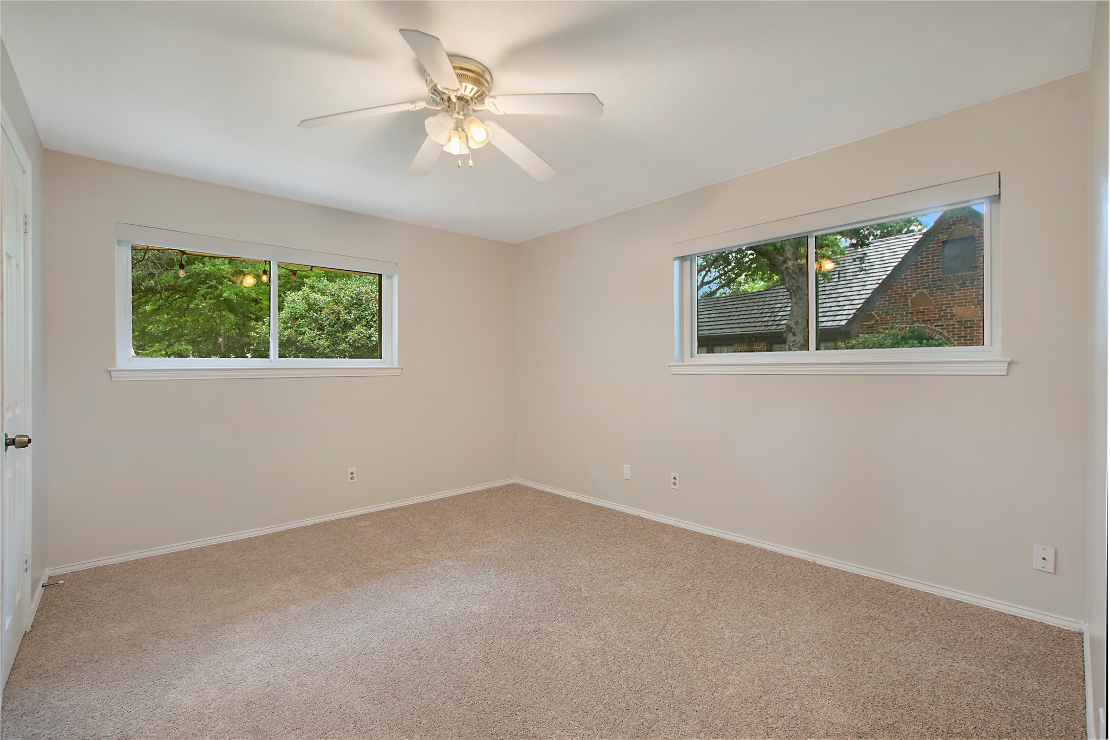 2631 Peavy Road