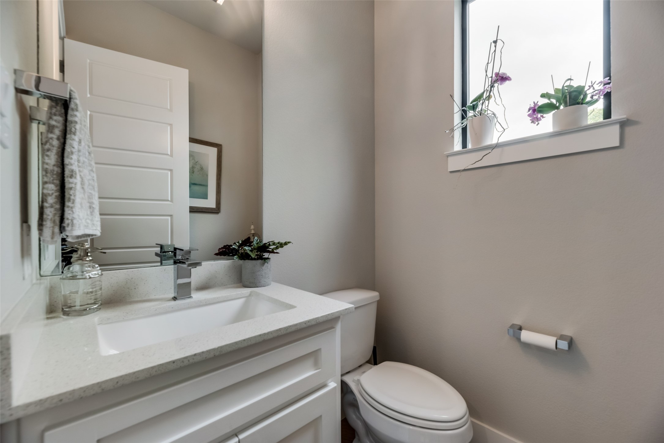 4526 Deere Street 203