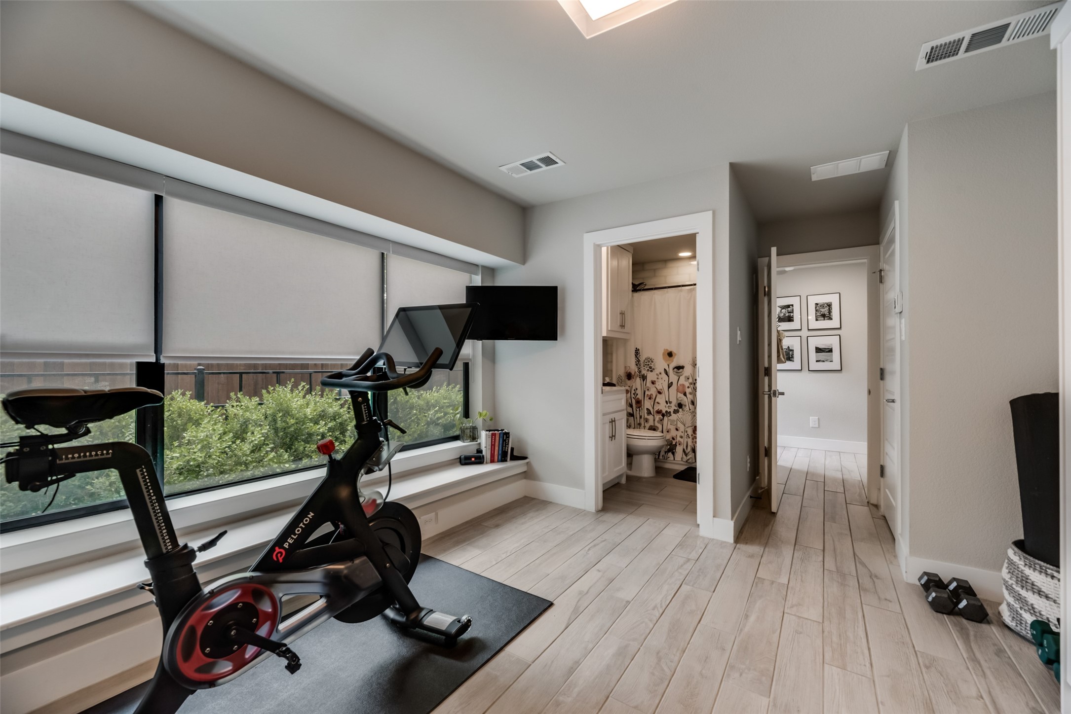 4526 Deere Street 203