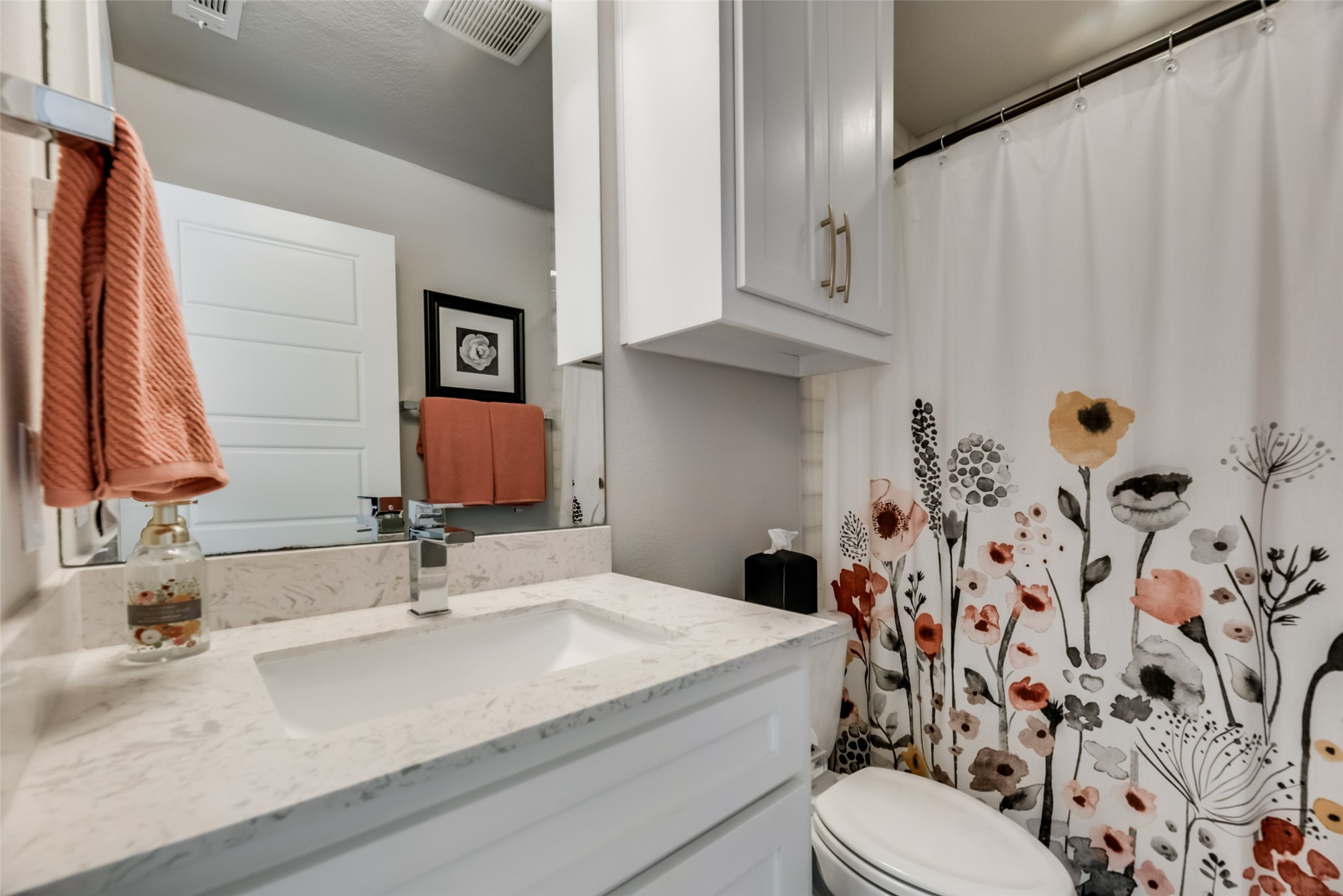 4526 Deere Street 203
