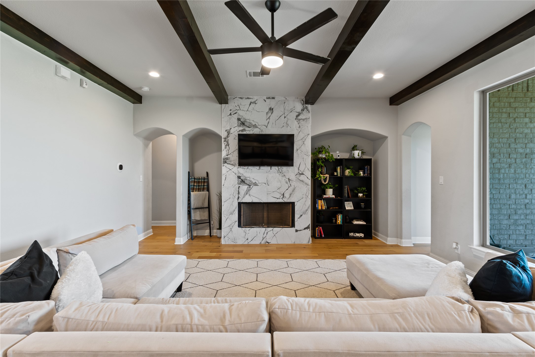 2580 Christine Lane