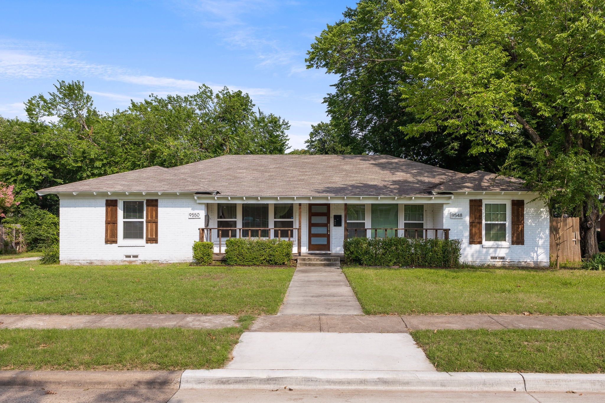 9548 Dixie Lane