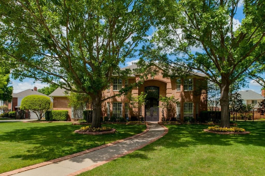 303 Chestnut Cove Circle