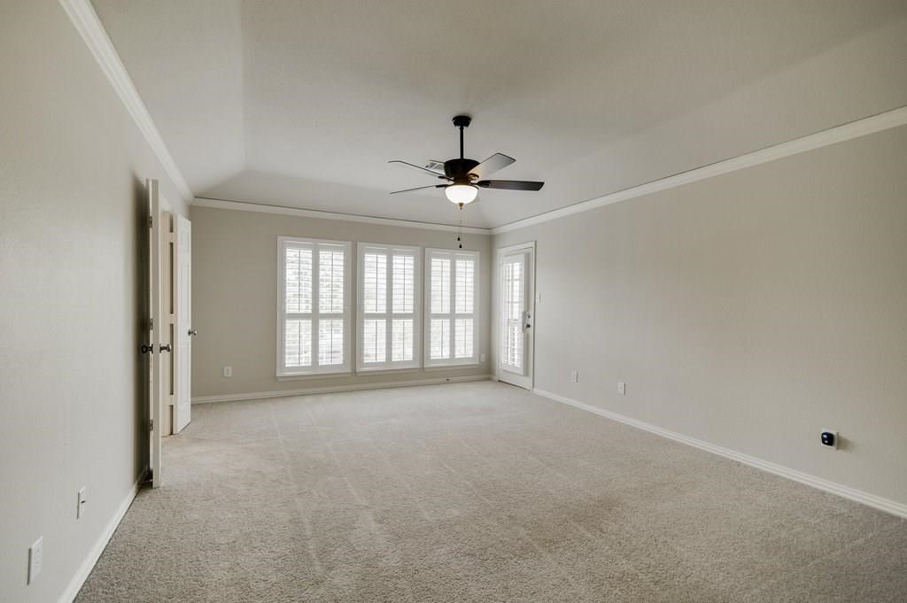 303 Chestnut Cove Circle