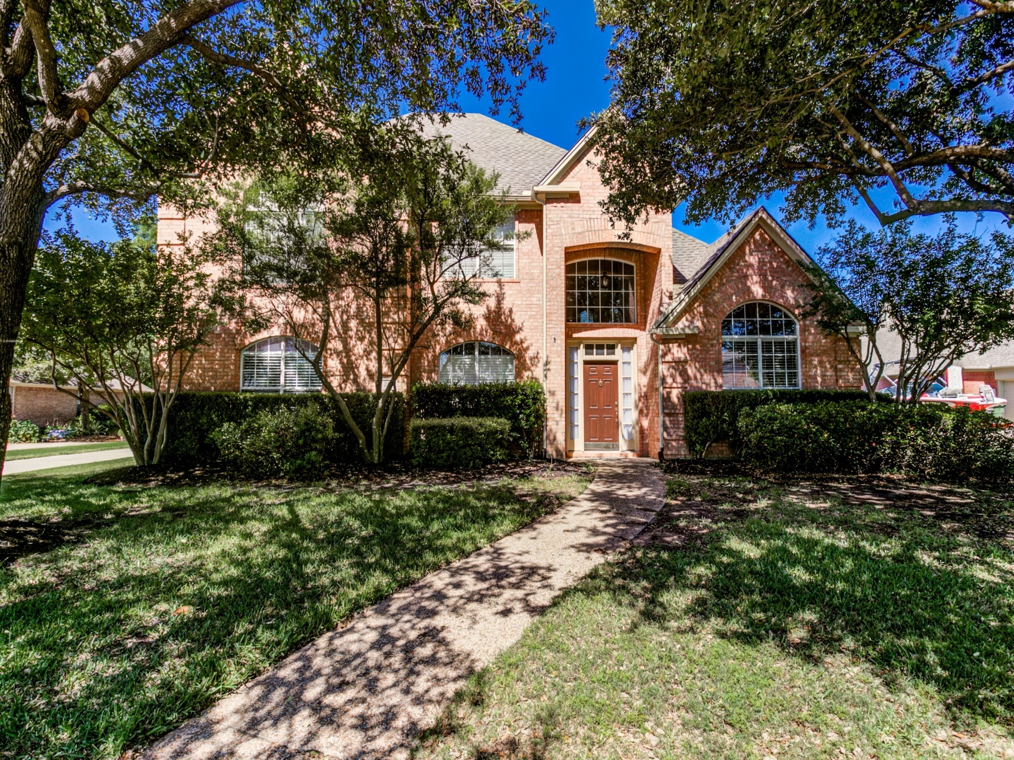 202 Lake Crest Drive