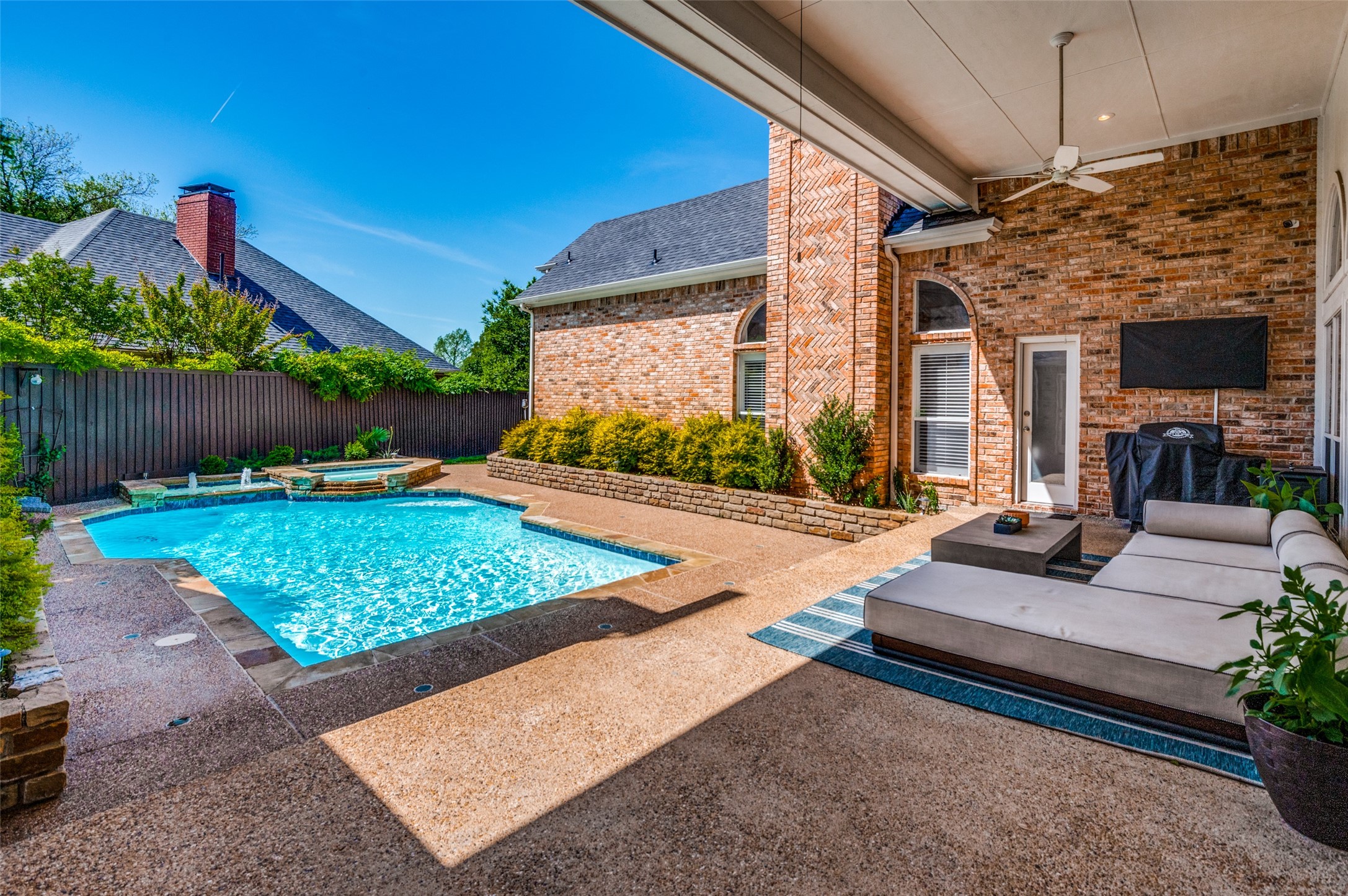4640 Shell Court