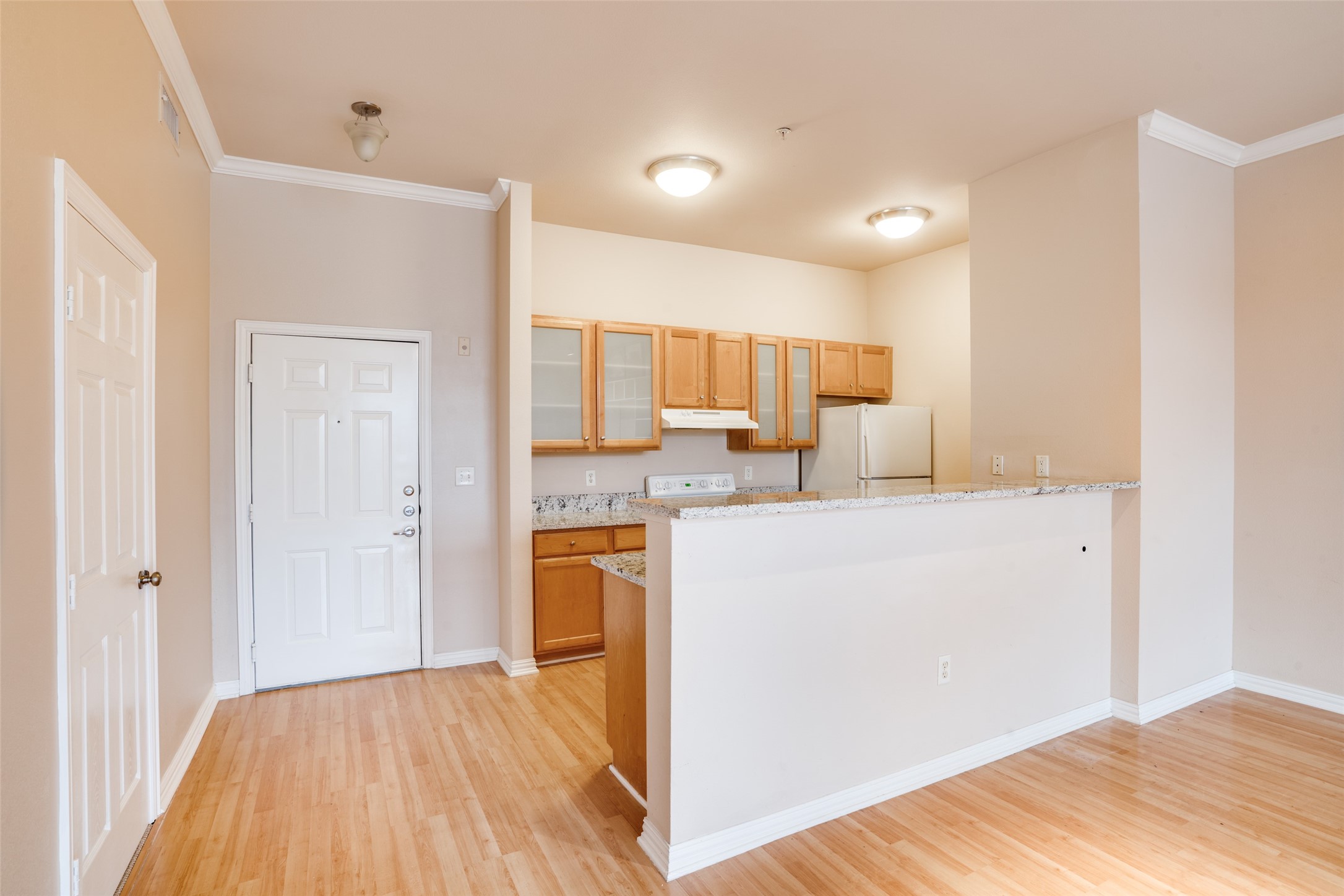 2305 Worthington Street 332