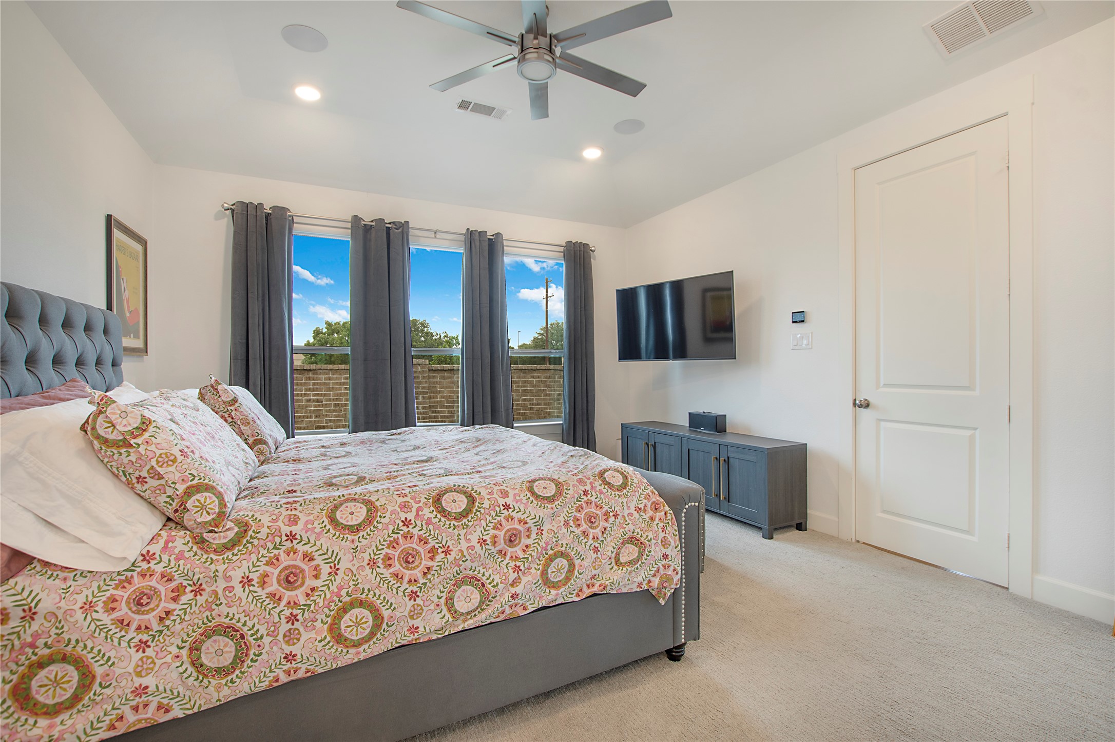 2253 Bower Lane