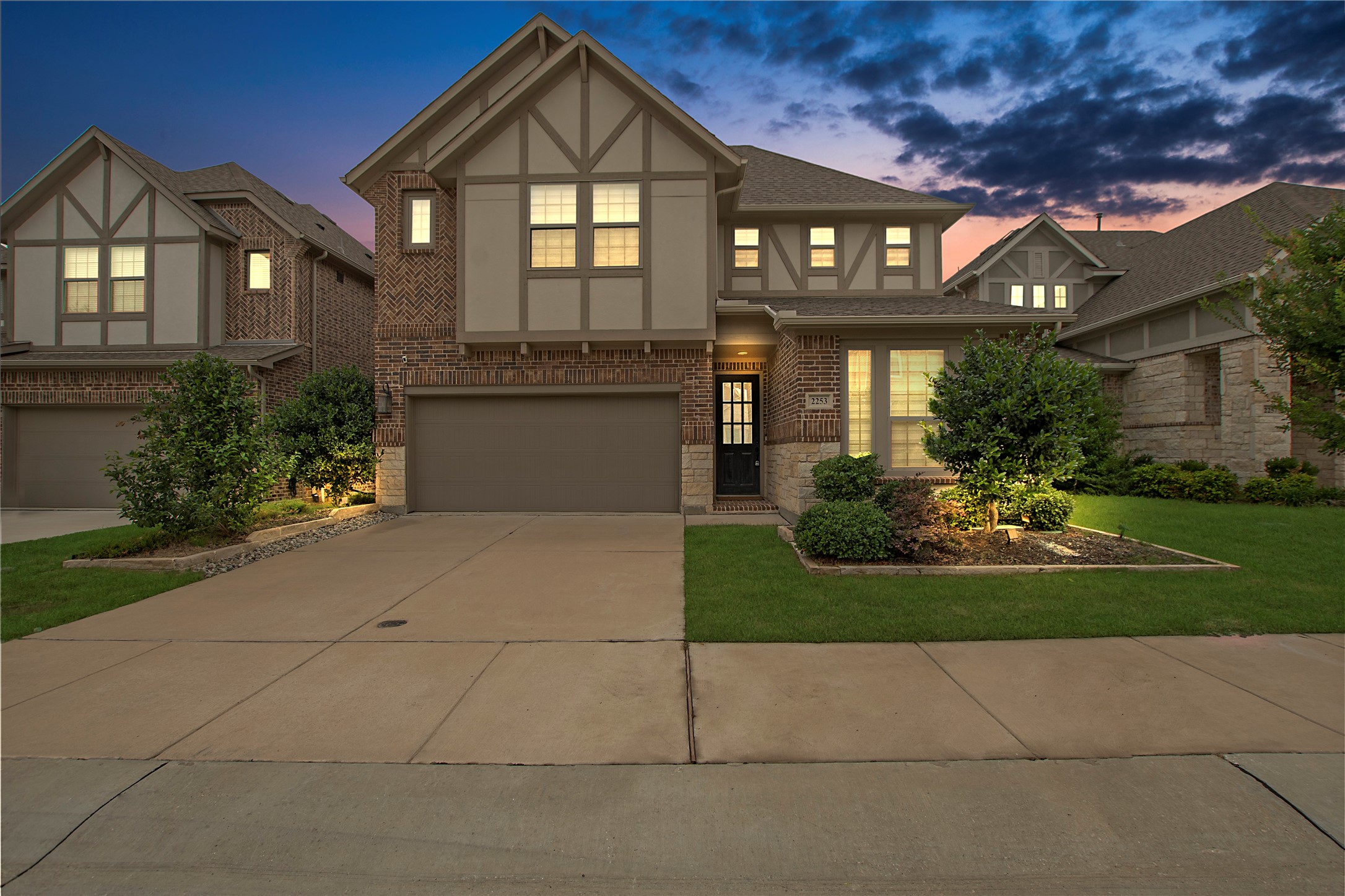 2253 Bower Lane