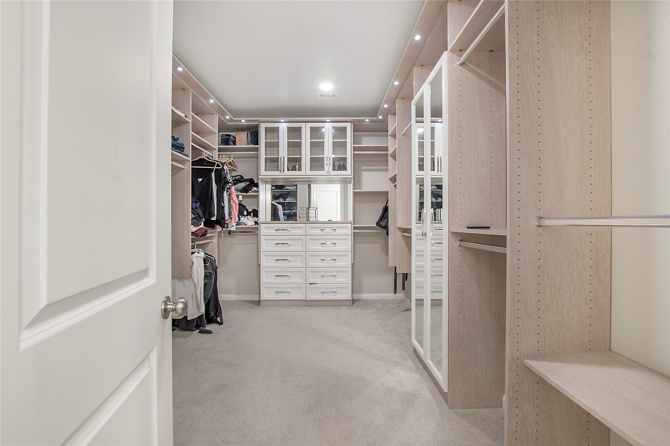 2253 Bower Lane